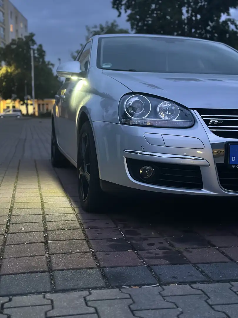 Volkswagen Jetta 1.4 TSI DSG Highline - 2