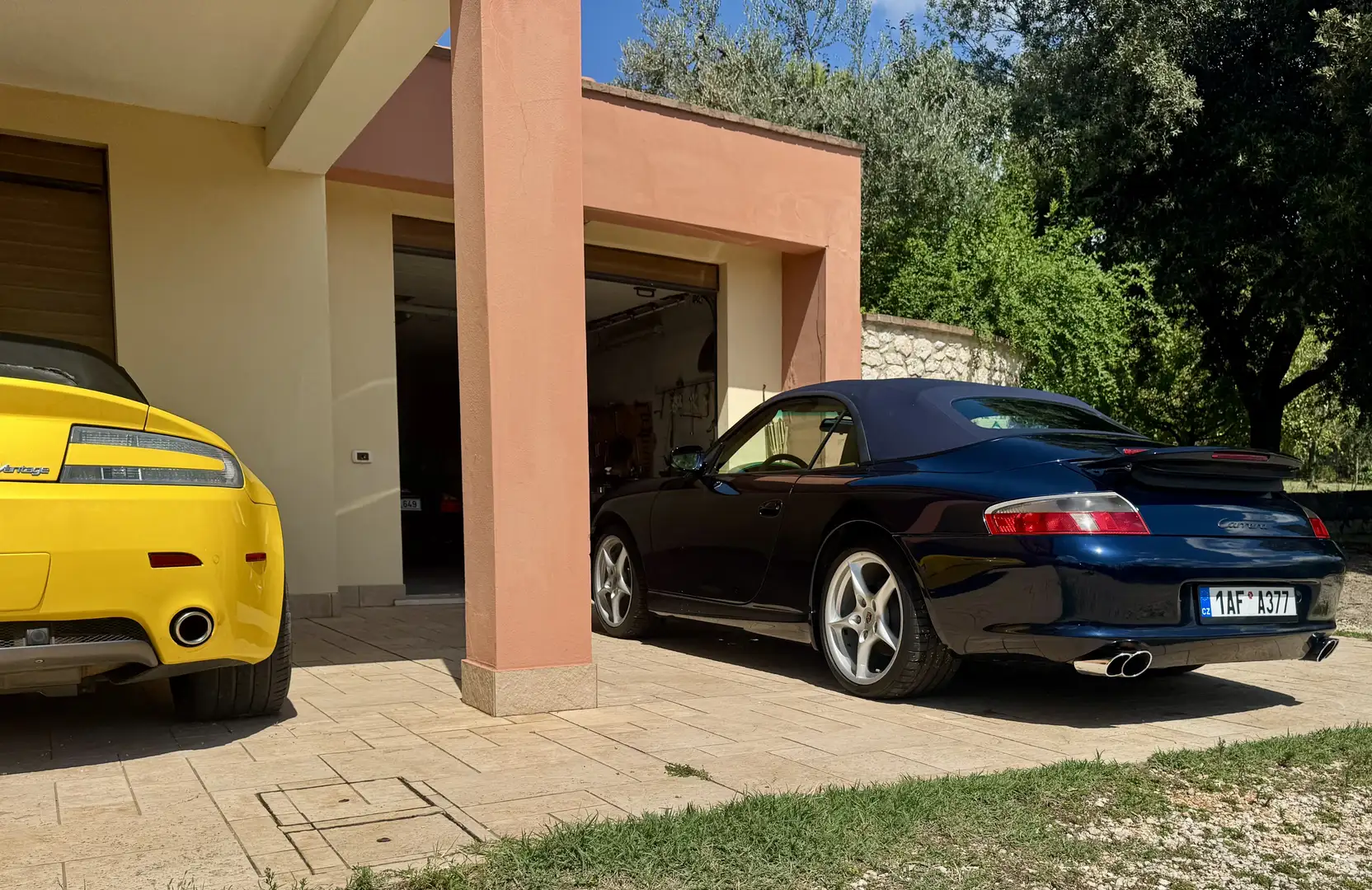 Porsche 996 911 Cabrio 3.6 manuale carrera 2 solo 65990 km Blu/Azzurro - 2