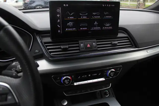 Audi Q5 view 20