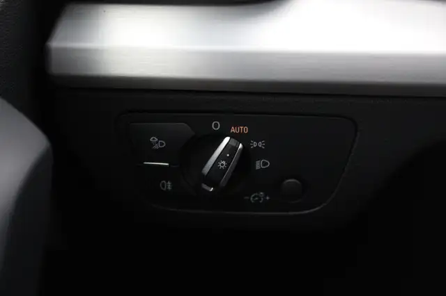 Audi Q5 view 30