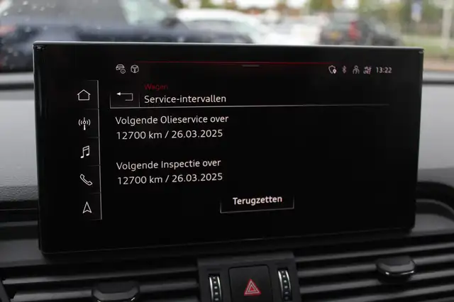 Audi Q5 view 26