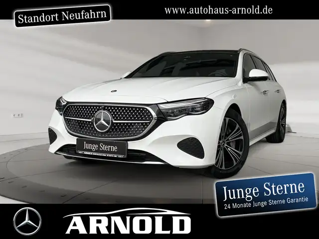 Mercedes-Benz E 450 E 450 T d 4M PanoD. AHK DISTRONIC Dig.-Light ! LED