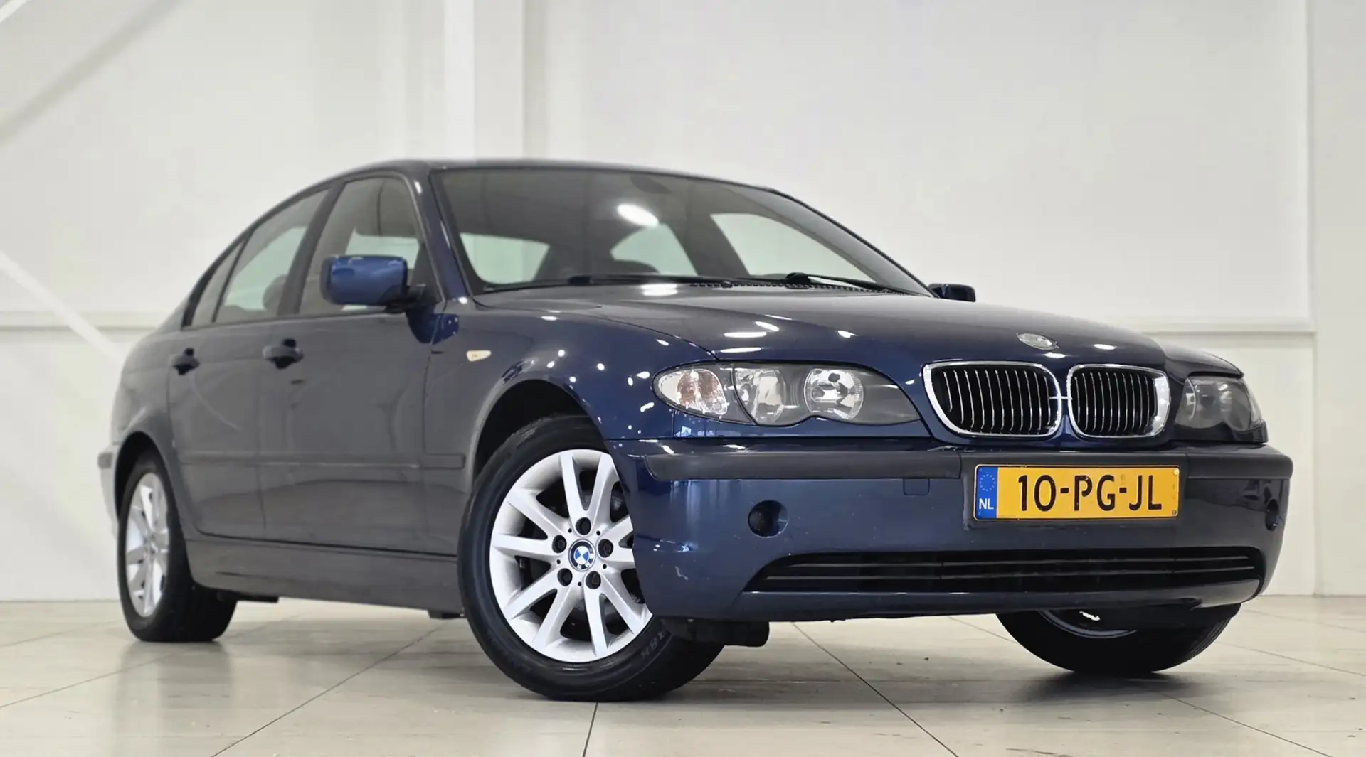 BMW 316 3-serie 316i Lifestyle Executive 2e Eigenaar Clima Blau - 2