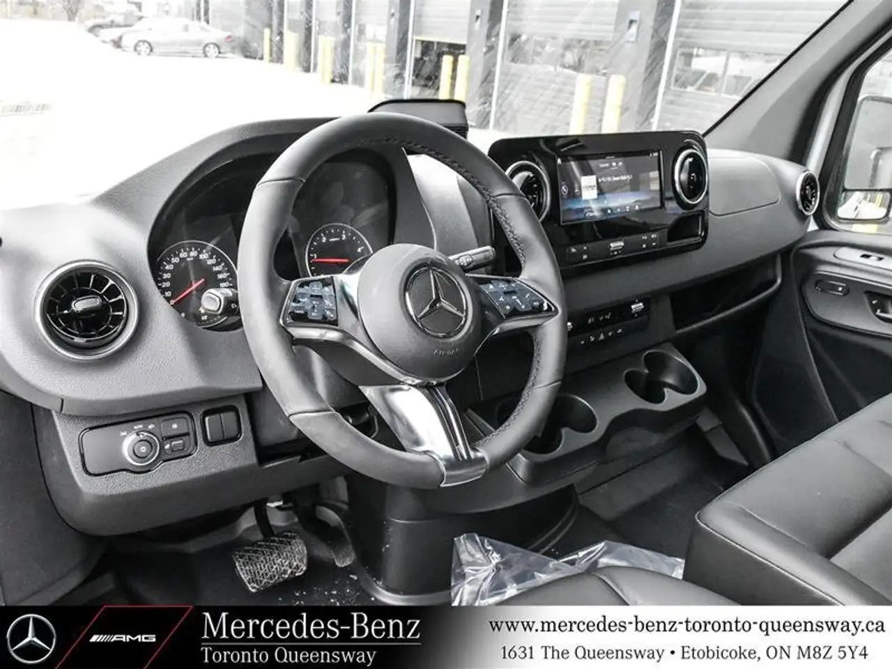 Mercedes-Benz Sprinter снимка Mercedes-Benz Sprinter