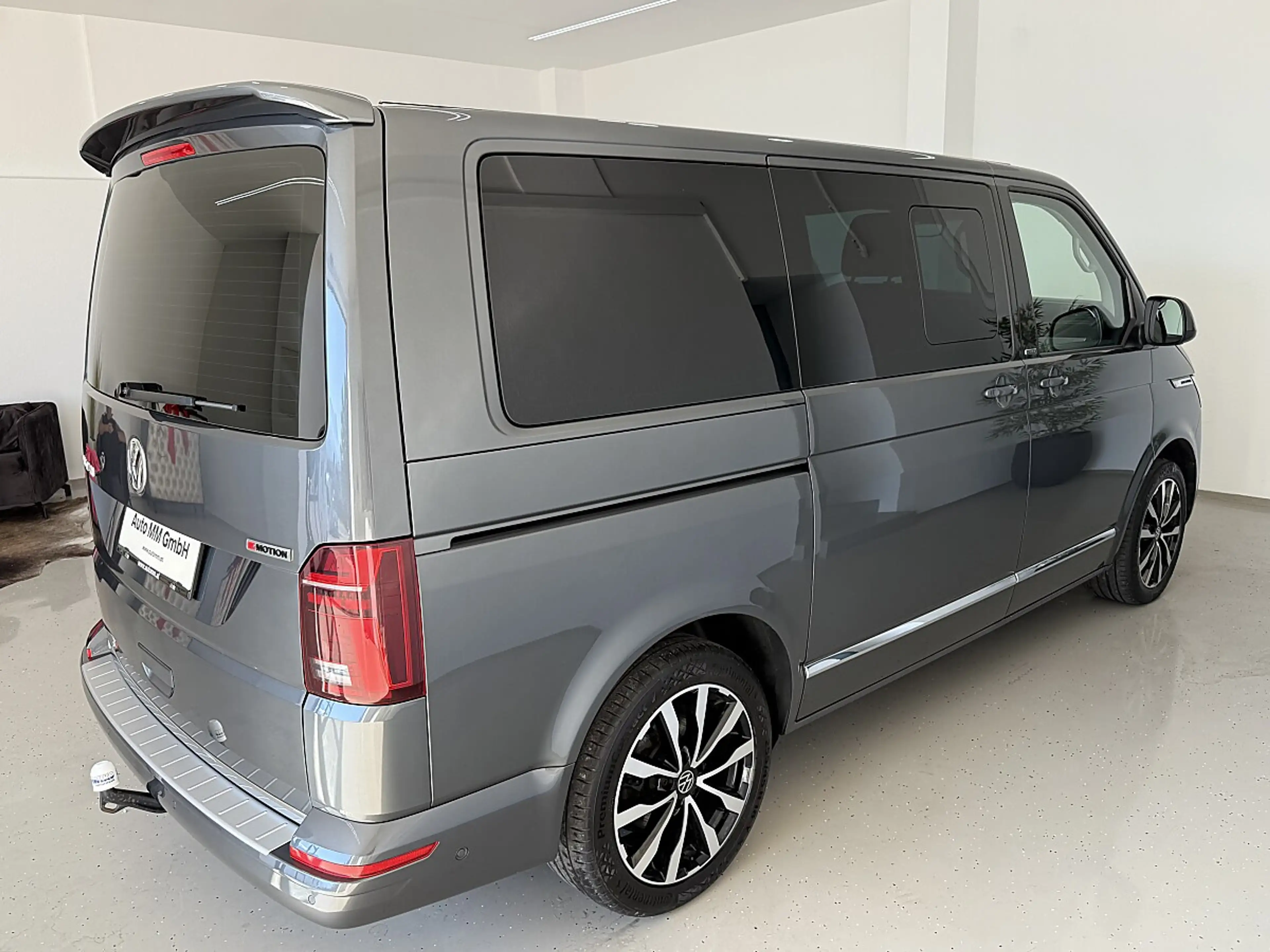 Volkswagen T6.1 Multivan Multivan Cruise T6.1 2,0 TDI 4Motion  DSG — photo 9
