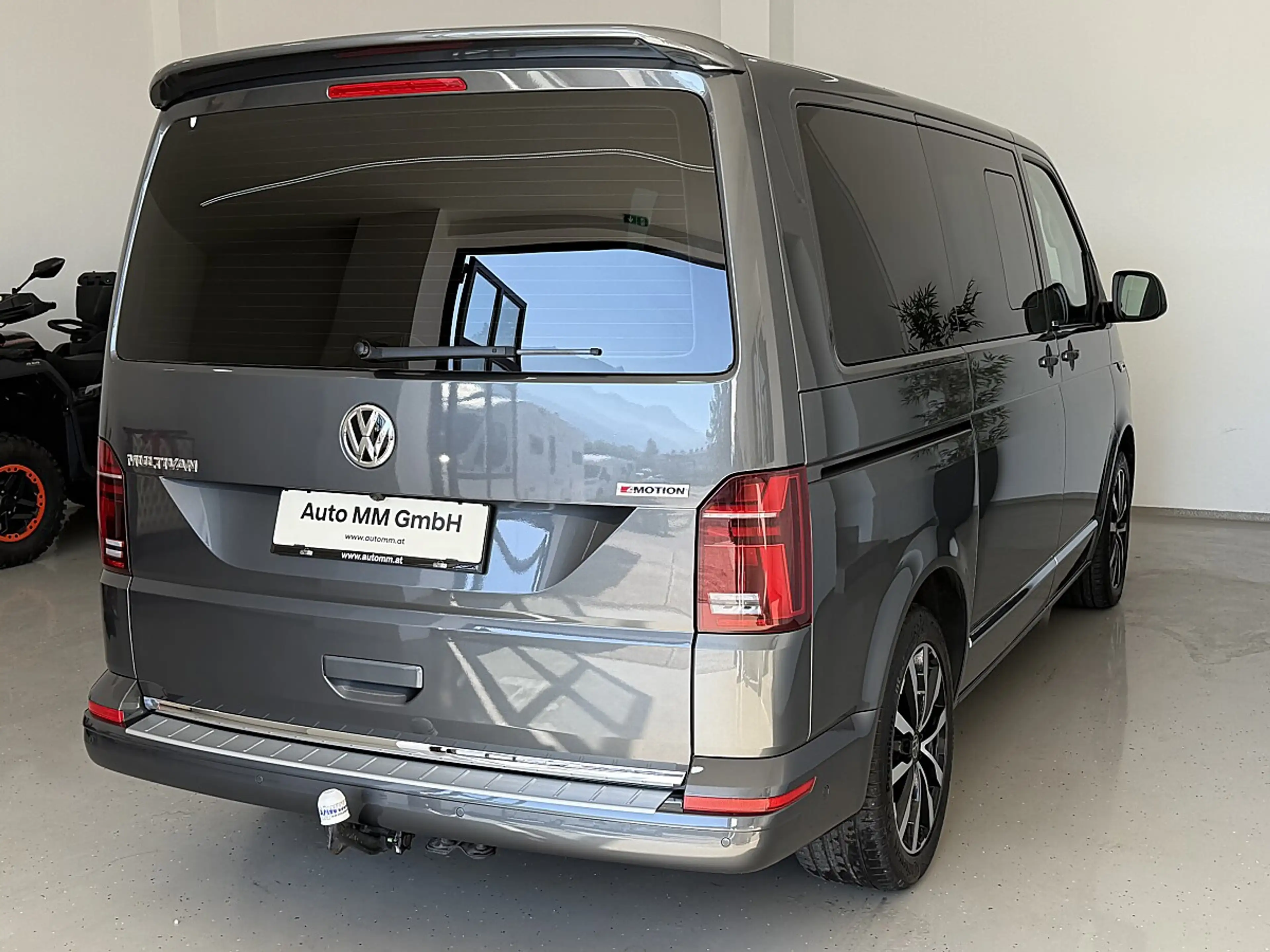 Volkswagen T6.1 Multivan Multivan Cruise T6.1 2,0 TDI 4Motion  DSG — photo 8