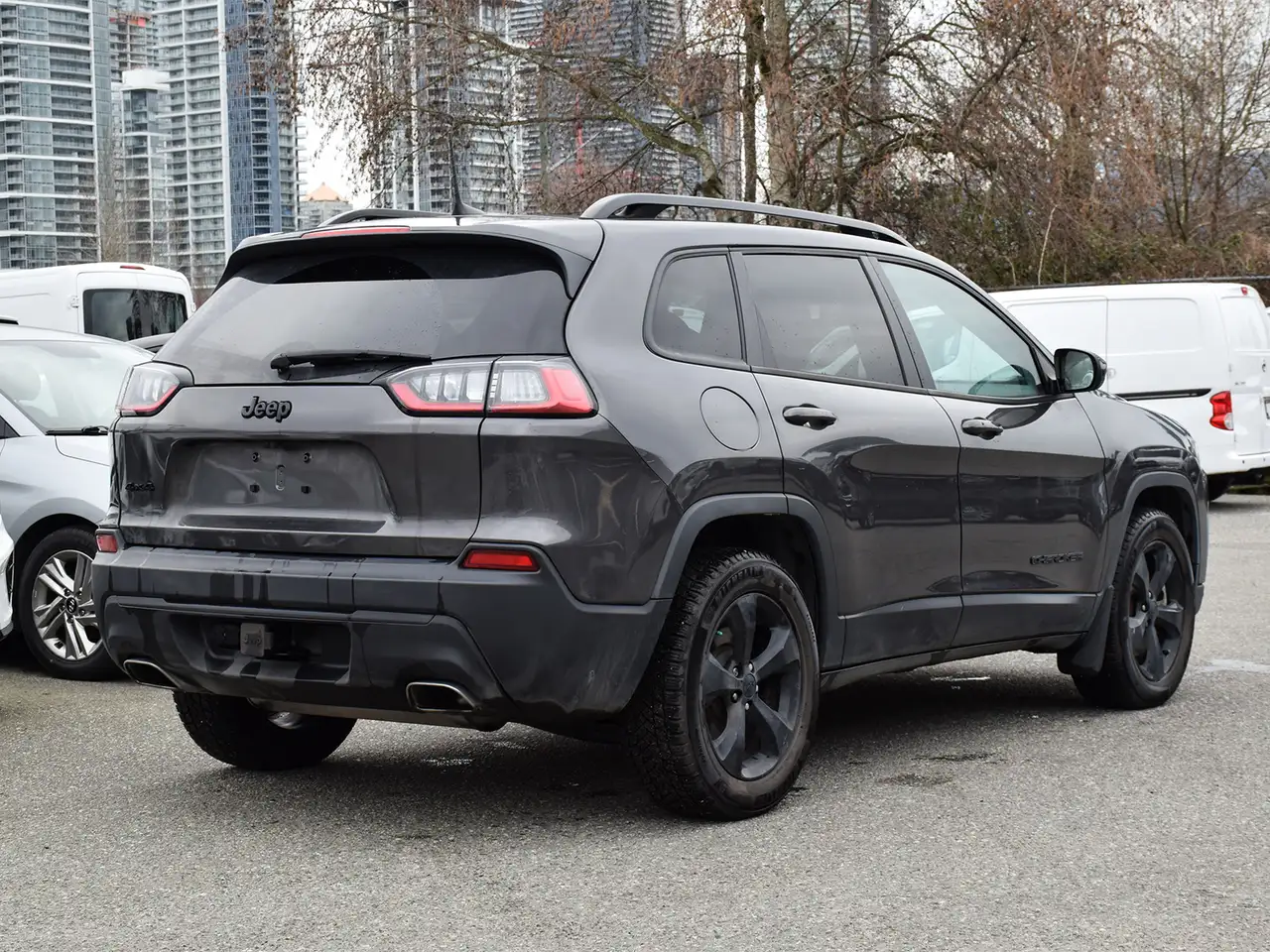 Jeep Cherokee снимка Jeep Cherokee