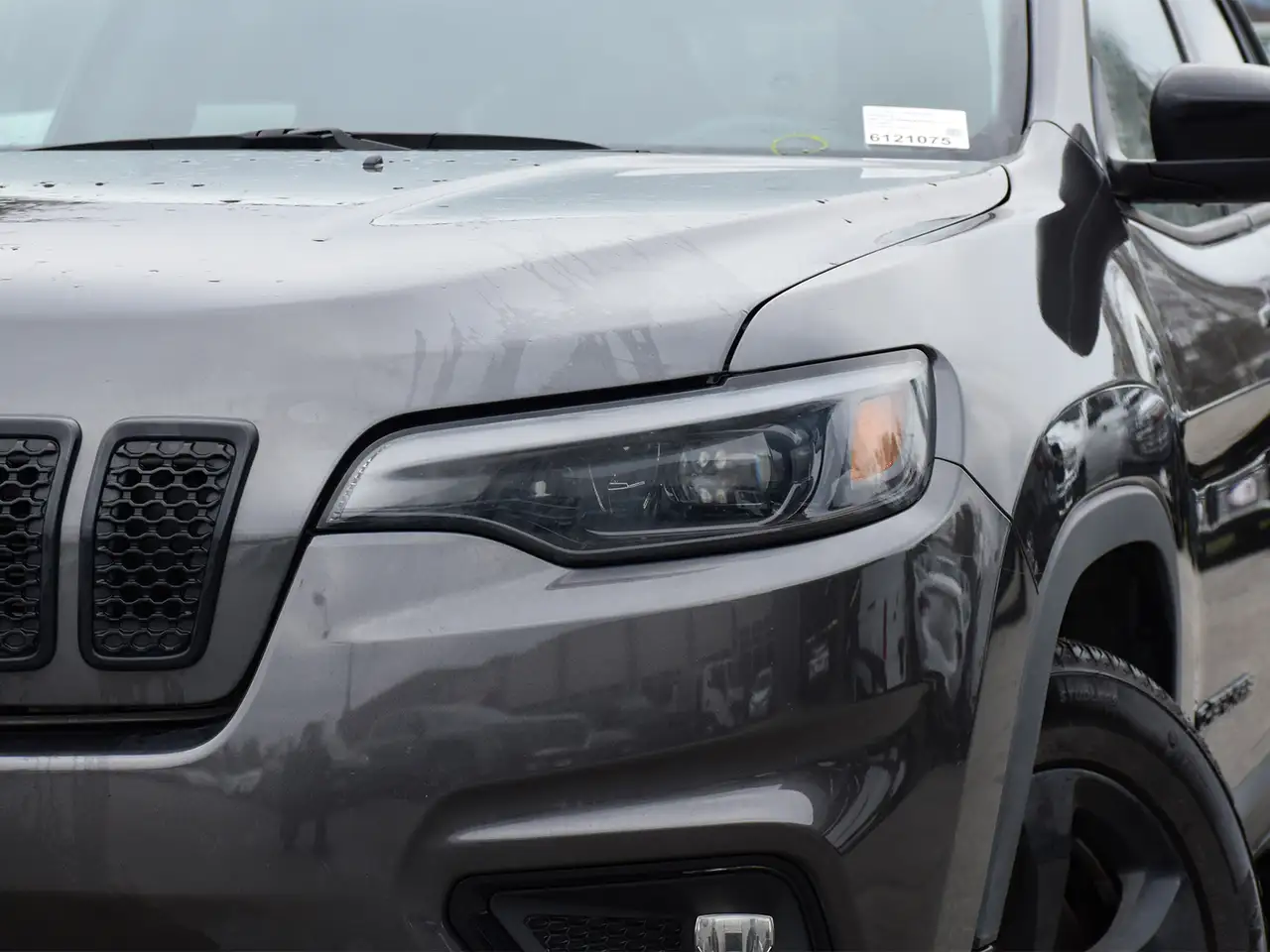 Jeep Cherokee снимка Jeep Cherokee