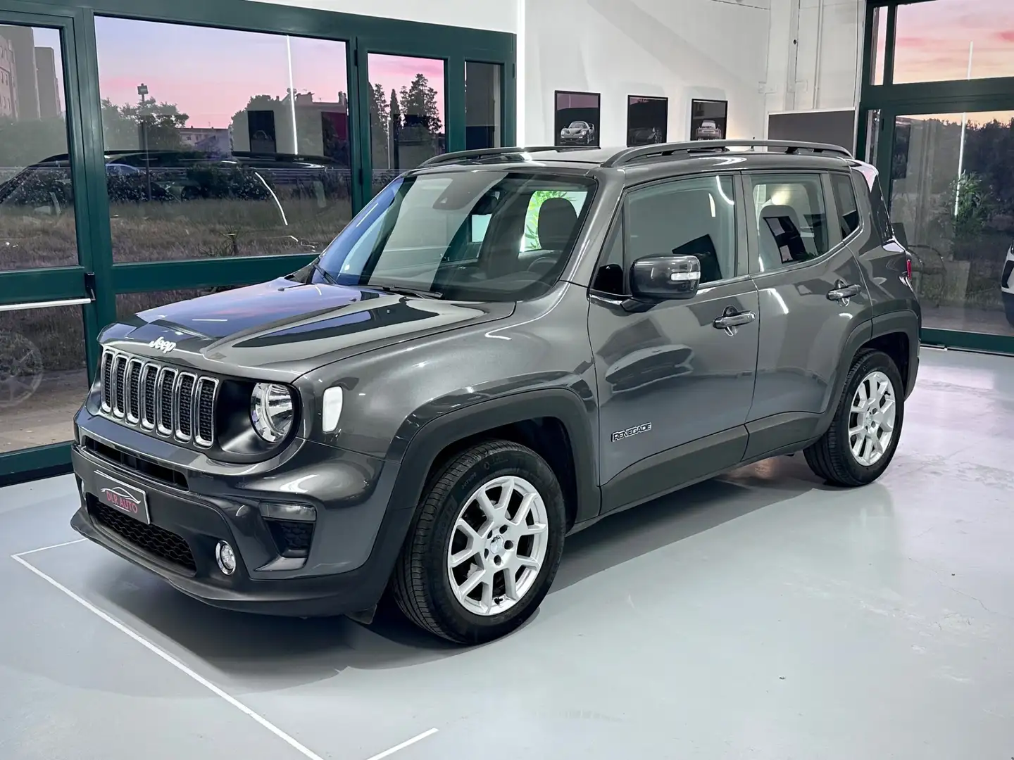 Jeep Renegade 1.6 Mjt DDCT 120 CV S Gris - 2