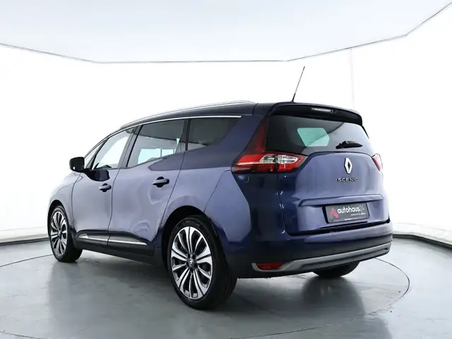 Renault Grand Scenic view 4