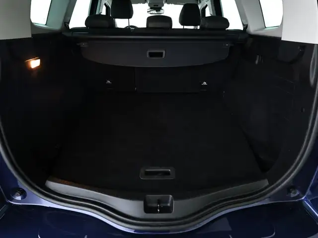 Renault Grand Scenic view 6