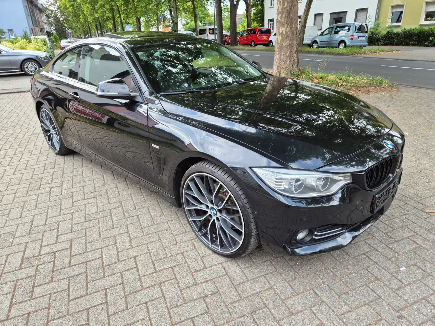 BMW 430 430 d xDrive Lückenlose Historie bei BMW Schwarz - 2