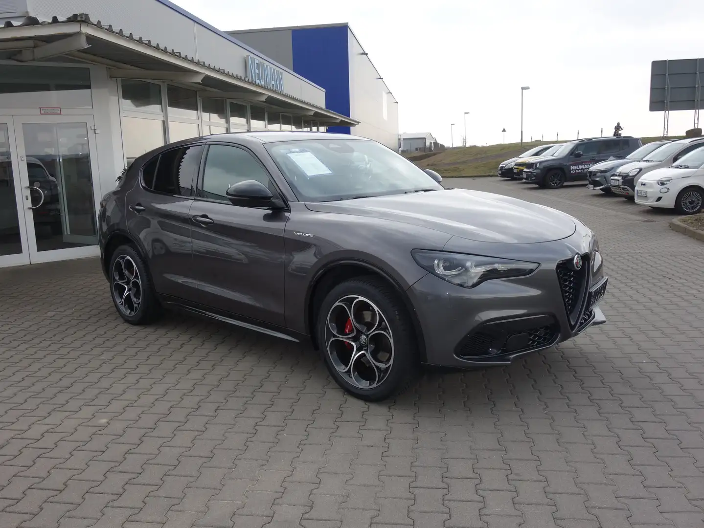 Alfa Romeo Stelvio Veloce Q4 Technologie/Premiumpaket/ACC/DAB/LED/NAV Grau - 2