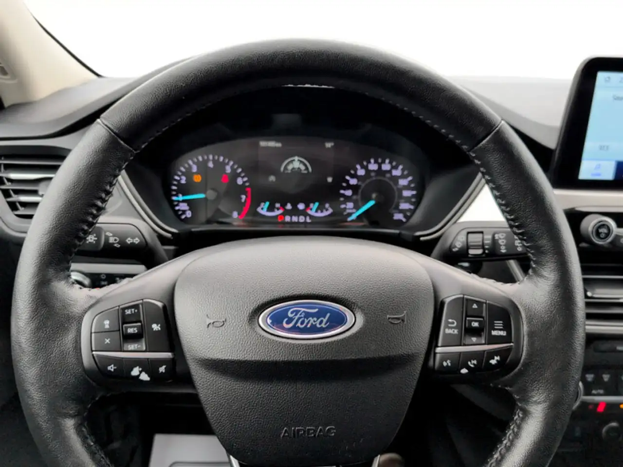 Ford Escape снимка Ford Escape