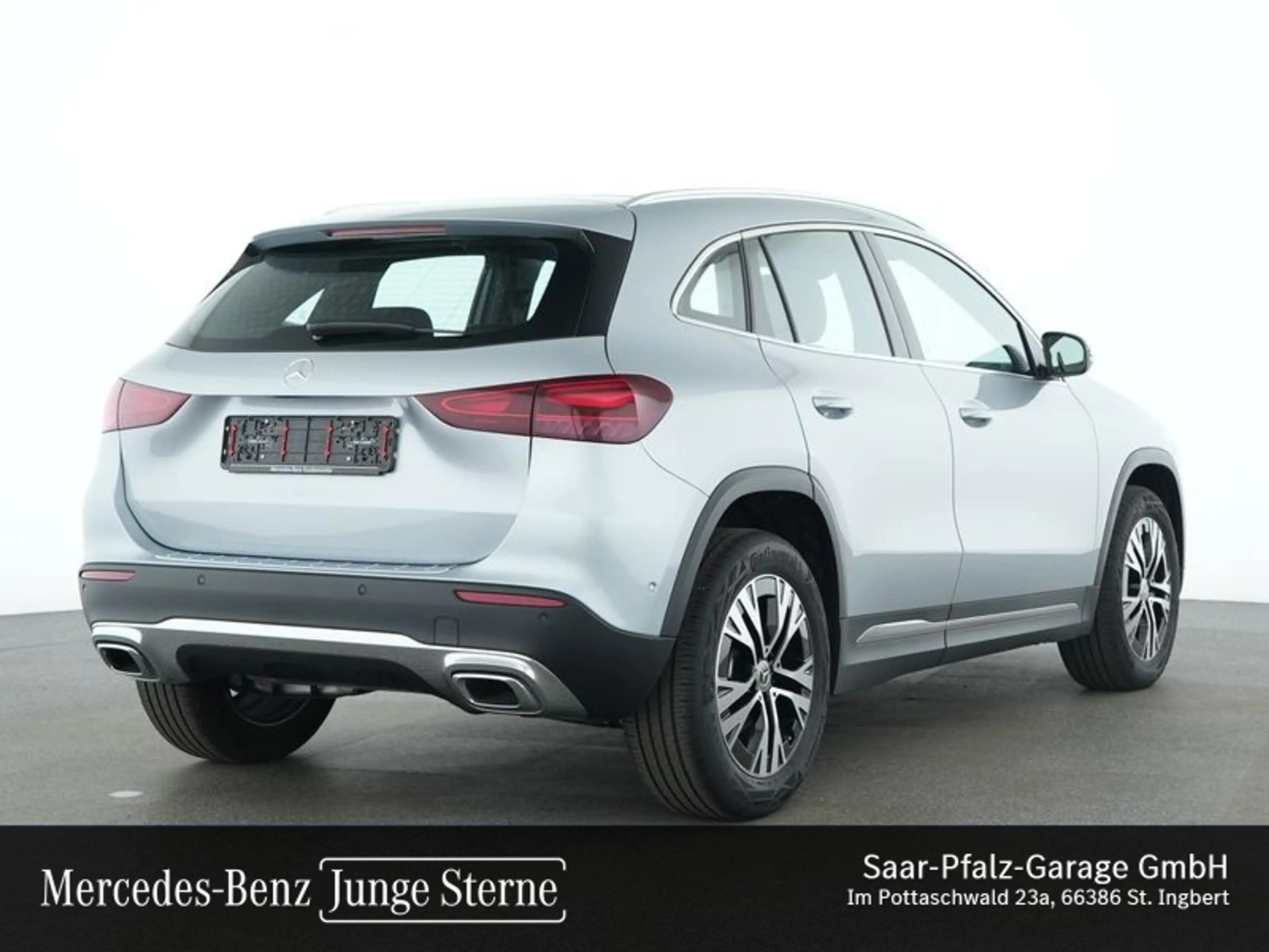 Mercedes-Benz GLA 180 GLA 180 *PROGRESSIVE*PANO-D*MEMORY*LED*NAVI*PTS* — photo 4