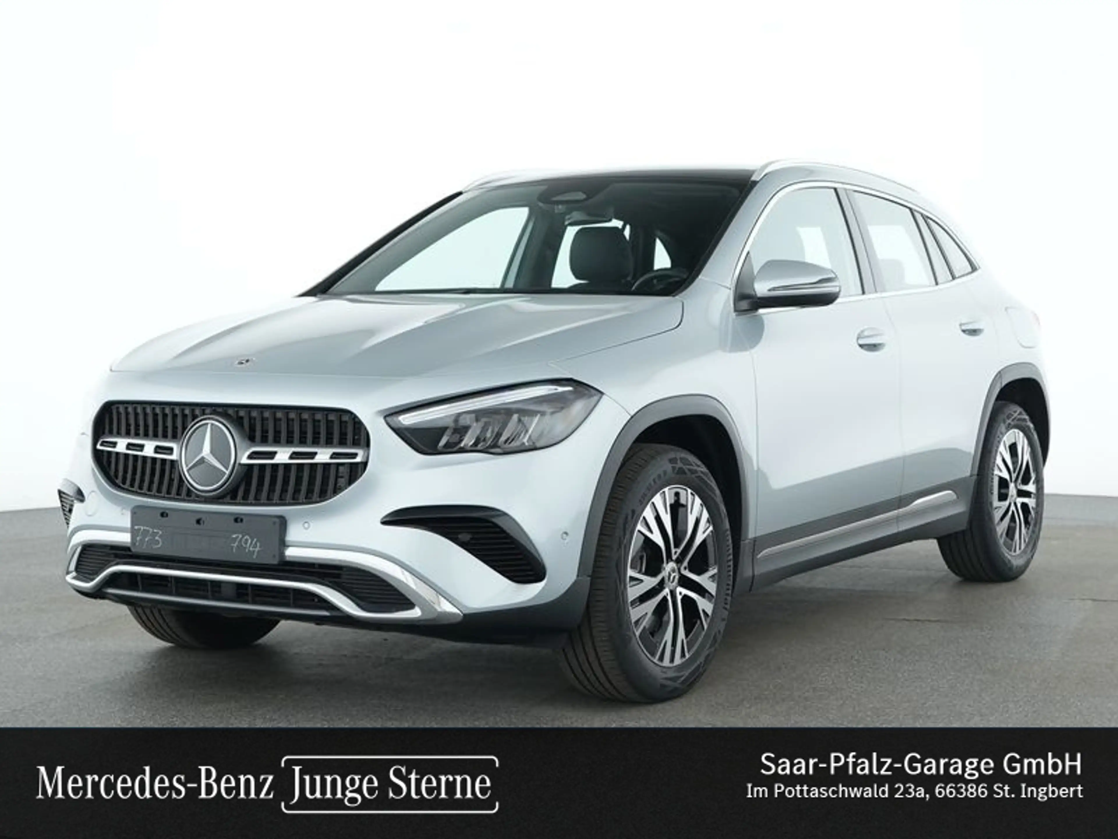 Mercedes-Benz GLA 180 GLA 180 *PROGRESSIVE*PANO-D*MEMORY*LED*NAVI*PTS*
