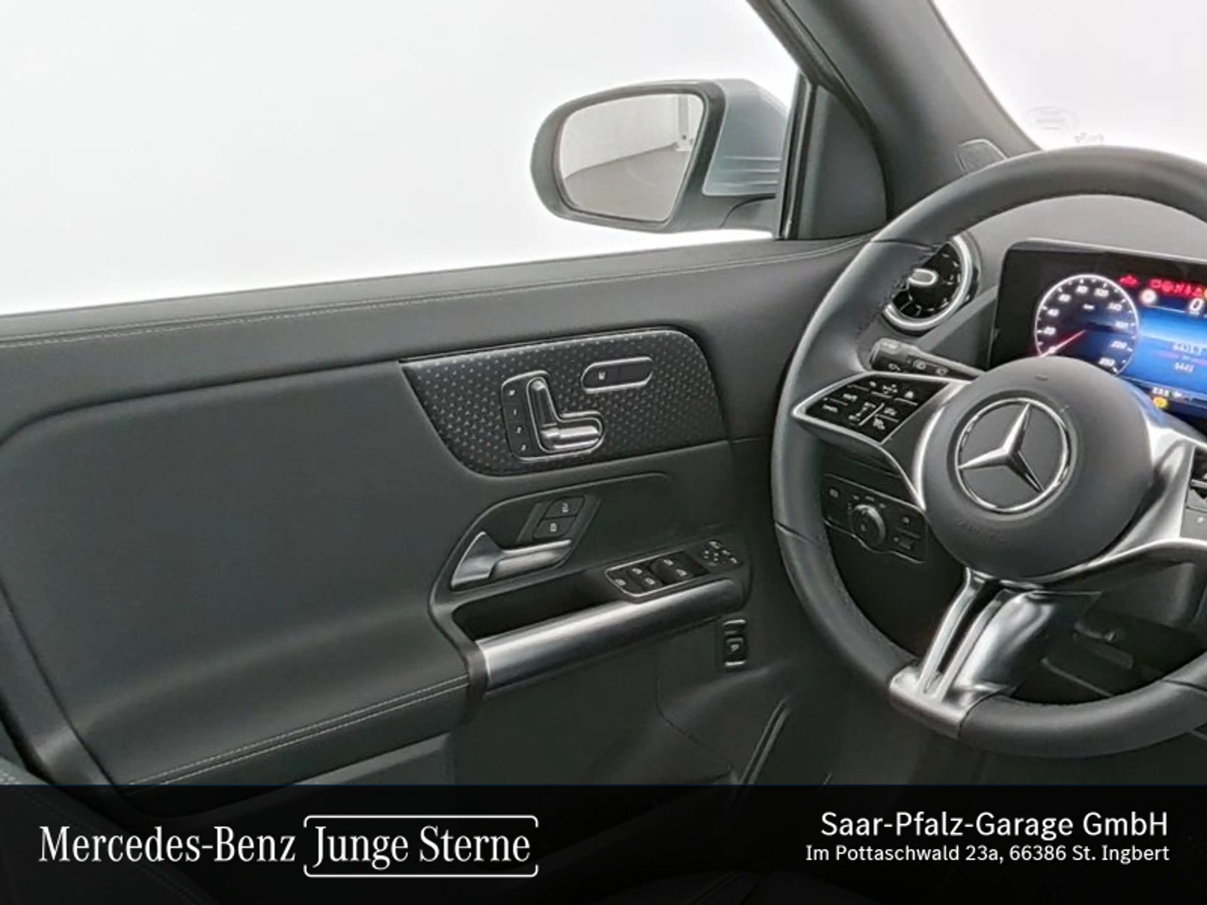 Mercedes-Benz GLA 180 GLA 180 *PROGRESSIVE*PANO-D*MEMORY*LED*NAVI*PTS* — photo 10