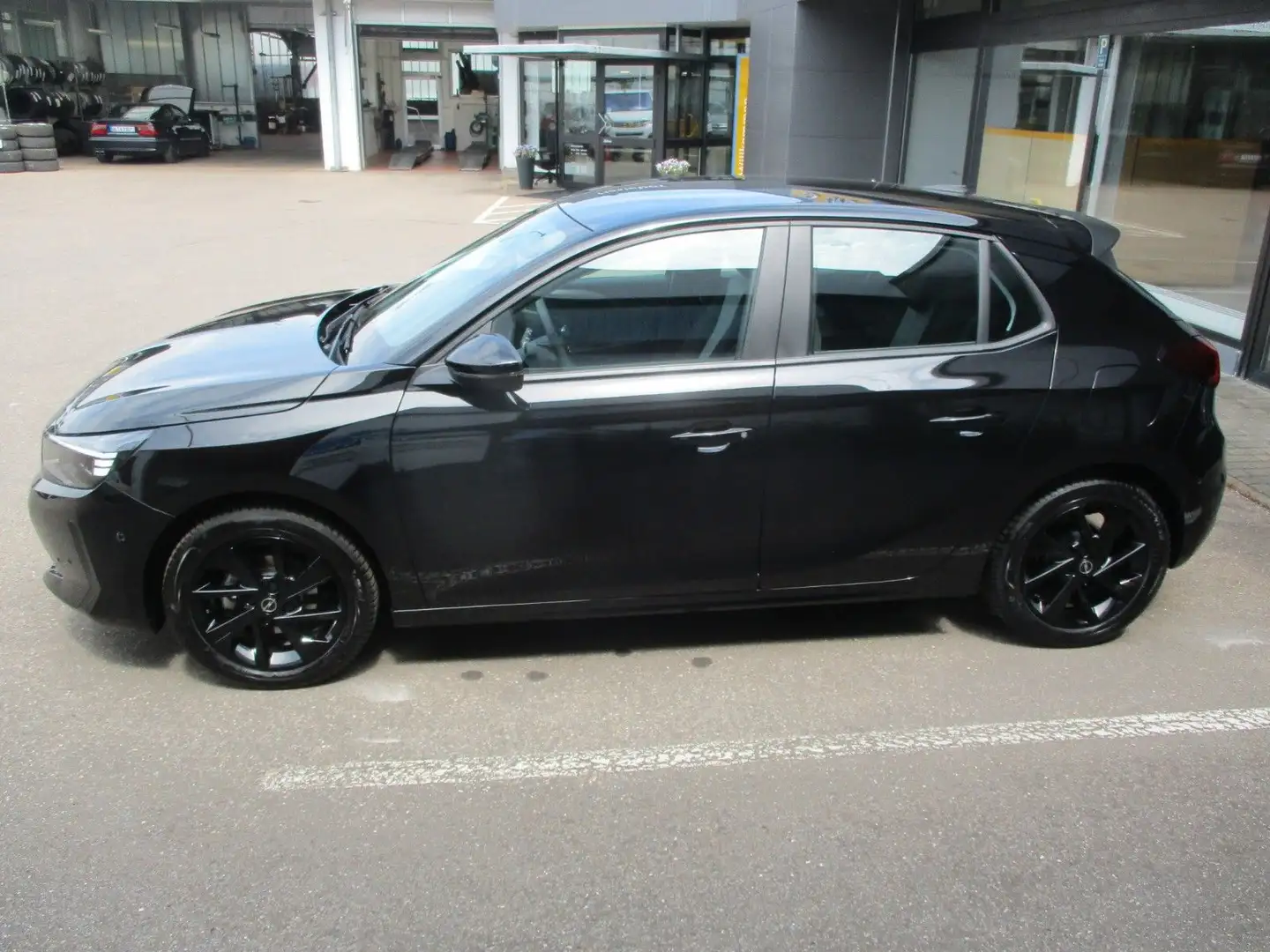 Opel Corsa F Basis Noir - 2
