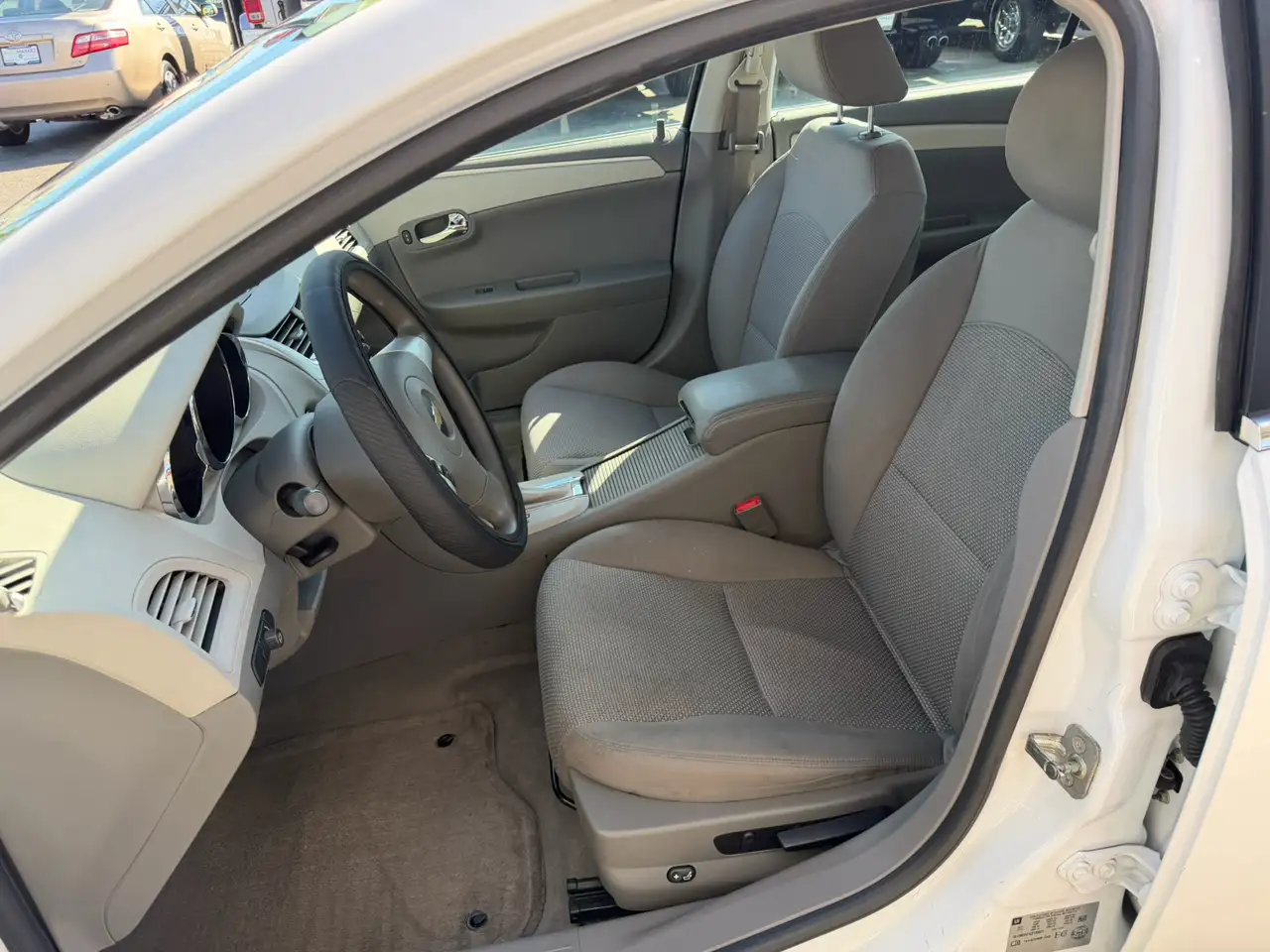 Chevrolet Malibu photo Chevrolet Malibu