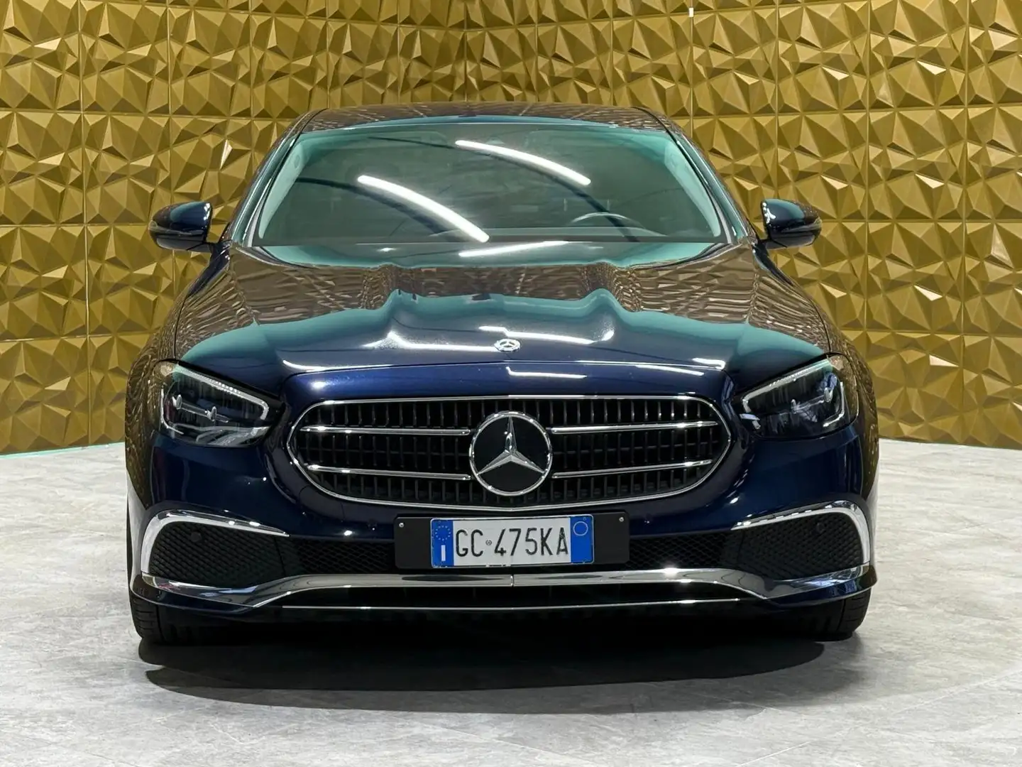 Mercedes-Benz E 220 E 220 d Business Sport auto my20 Blu/Azzurro - 1