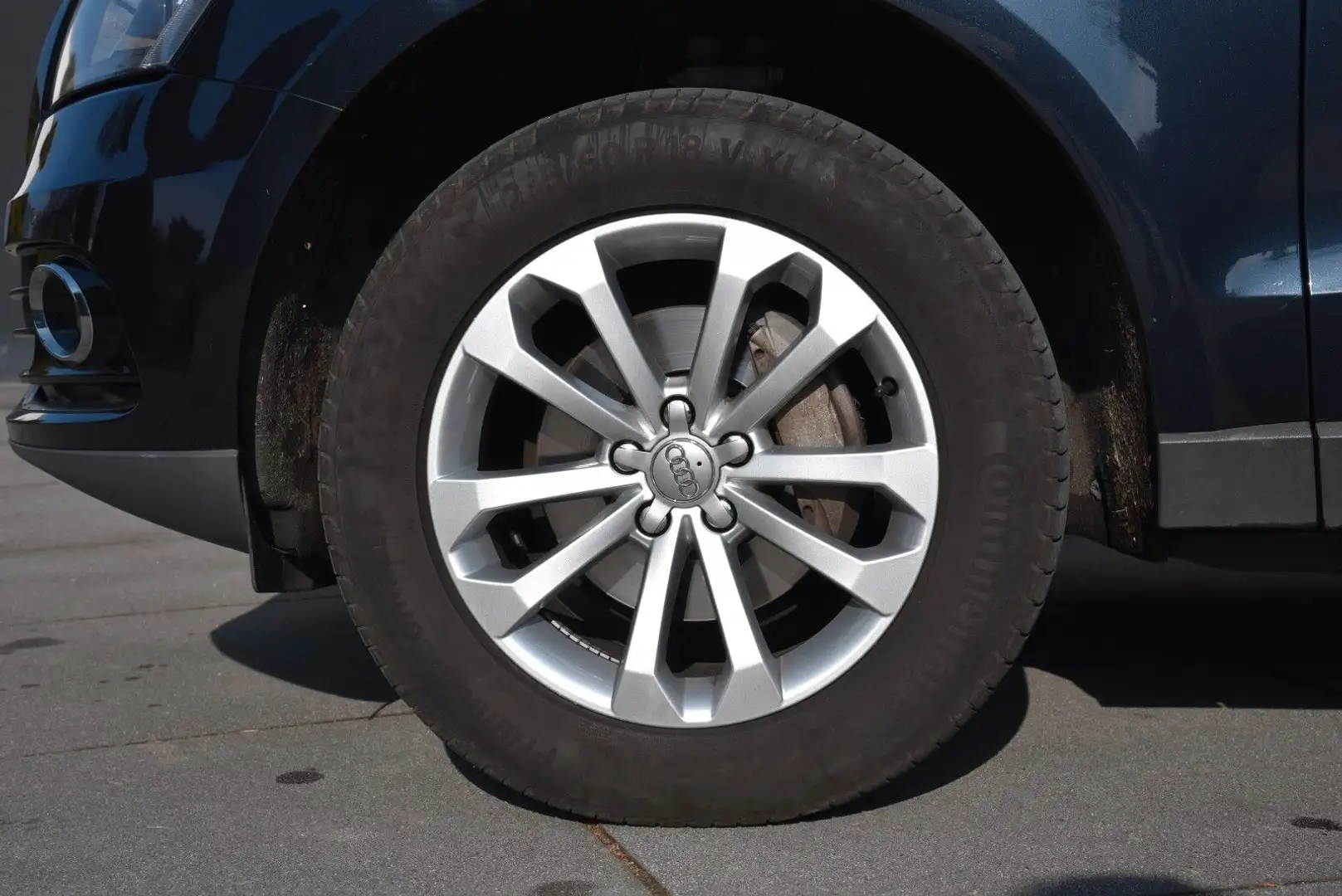 Audi Q5 2.0 TFSI  quattro **AHK/ACC** Blau - 2