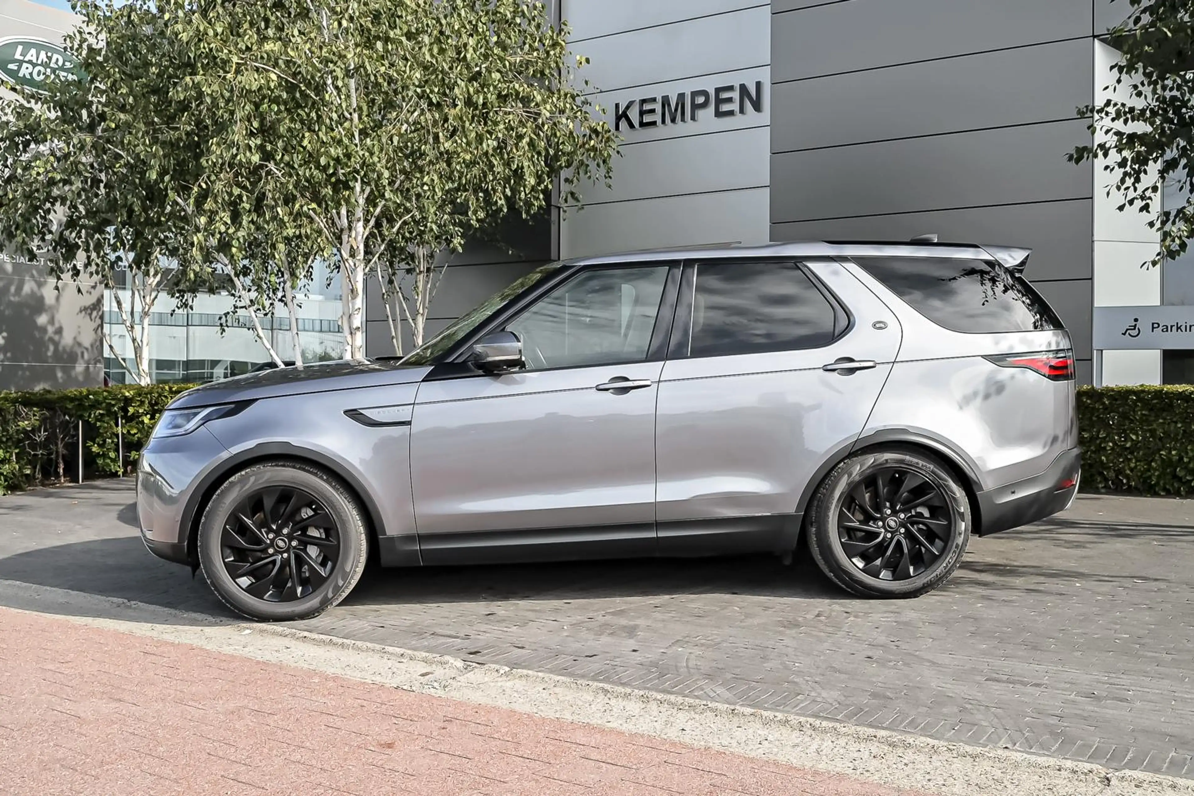 Land Rover Discovery S 250 — photo 3