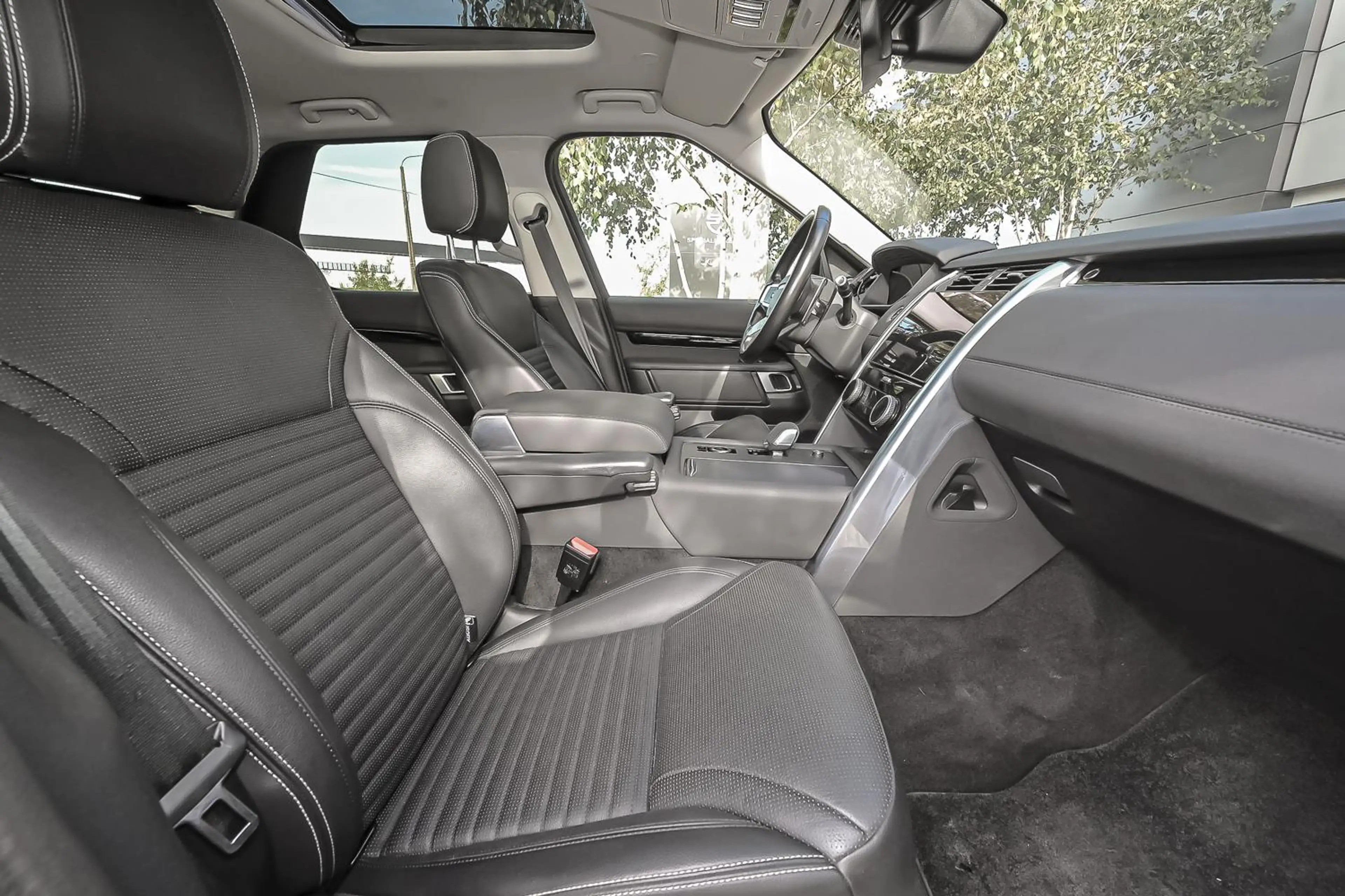 Land Rover Discovery S 250 — photo 6