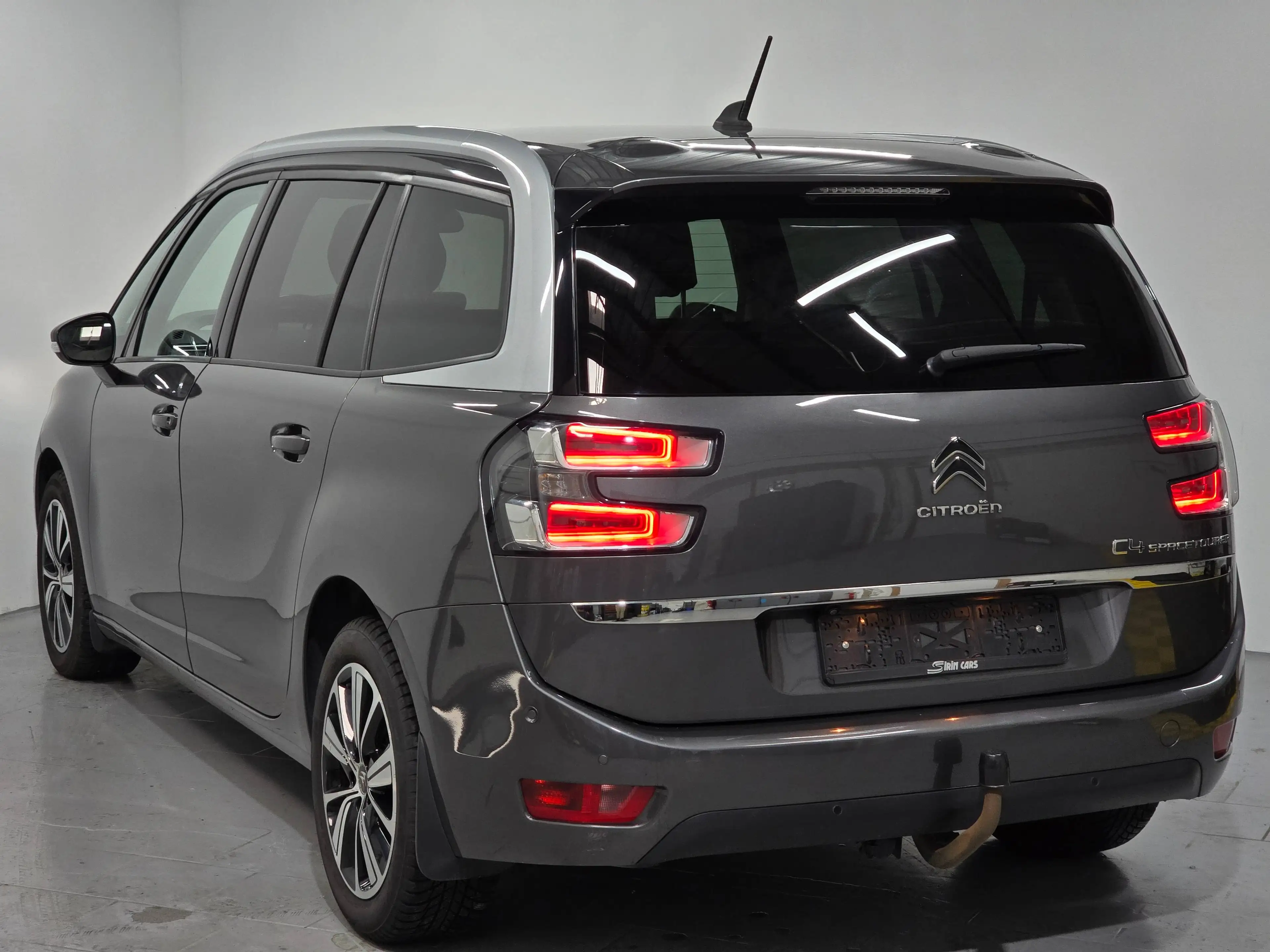 Citroen Grand C4 SpaceTourer 7 places | Keyless | Bi Xénon | Caméra | TRÈS PROPRE | GARANTIE 12M — photo 5