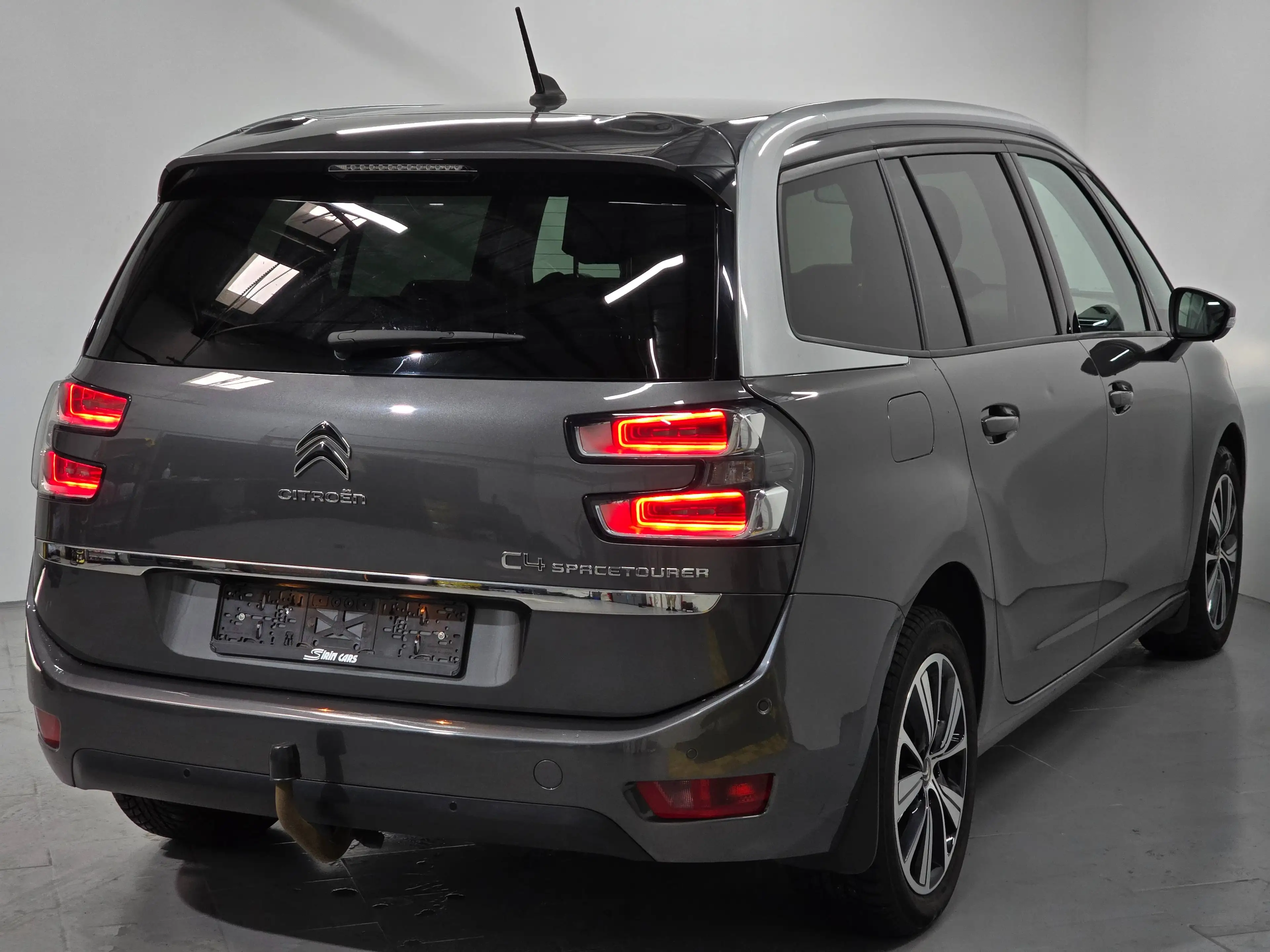 Citroen Grand C4 SpaceTourer 7 places | Keyless | Bi Xénon | Caméra | TRÈS PROPRE | GARANTIE 12M — photo 7