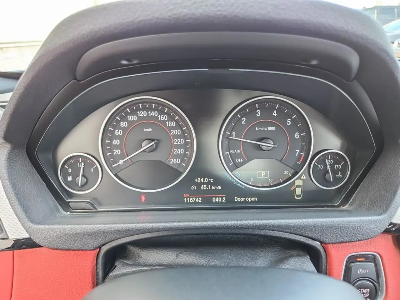 BMW 4 Series снимка BMW 4 Series