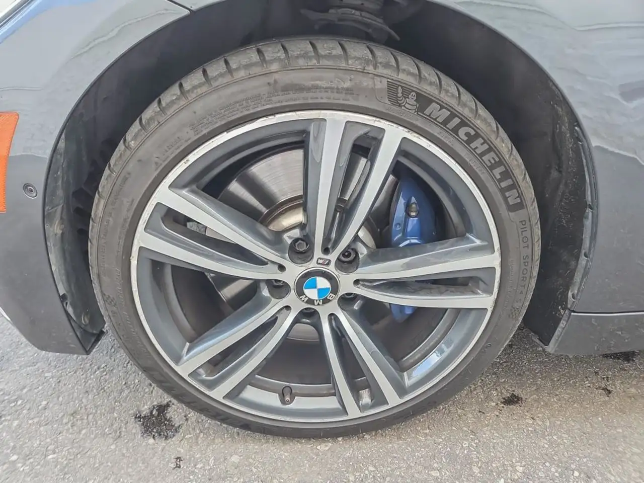 BMW 4 Series снимка BMW 4 Series