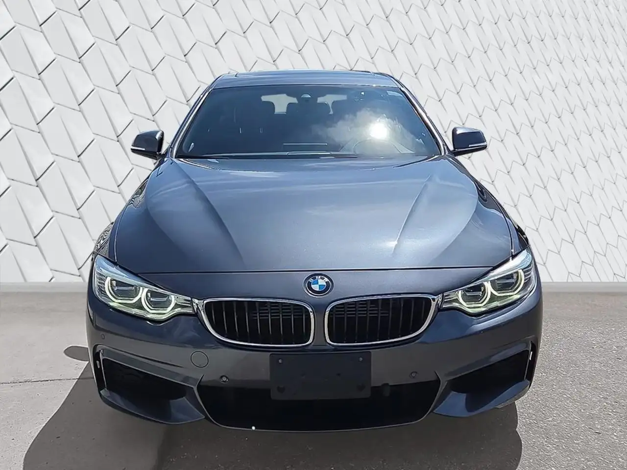 BMW 4 Series снимка BMW 4 Series