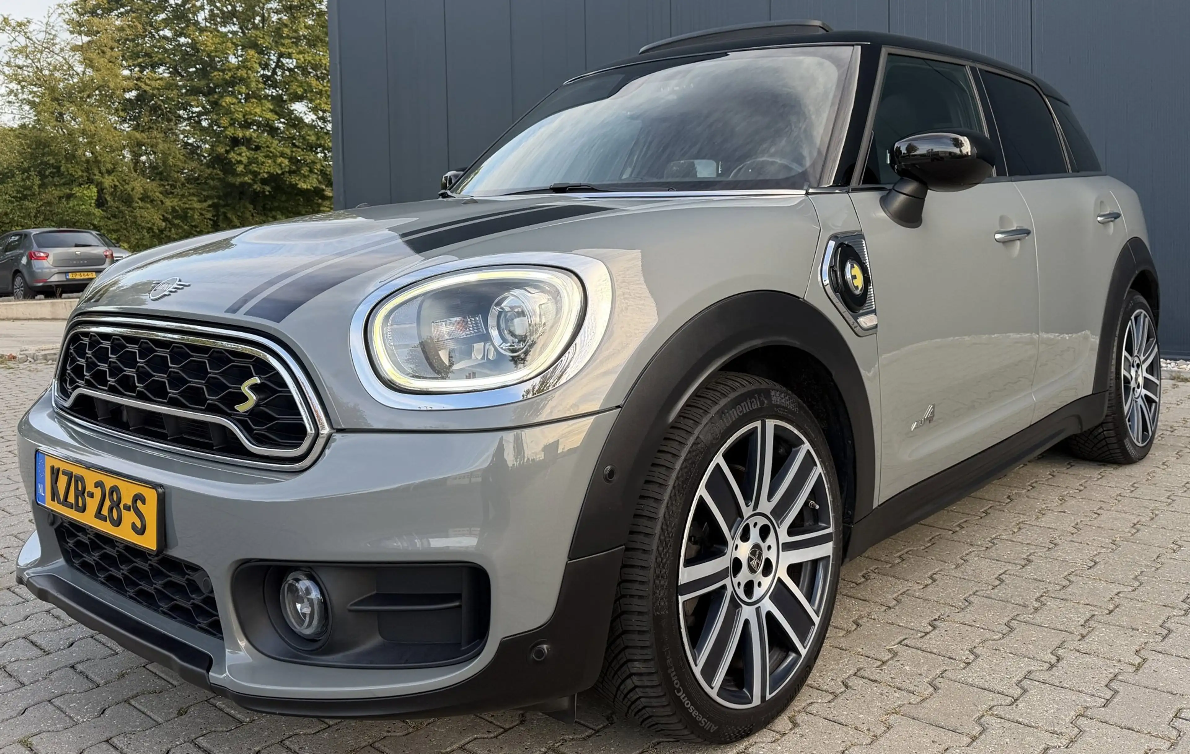 MINI Cooper SE Countryman 1.5 ALL4 224PK Pano | HK | HUD | Leder — photo 24