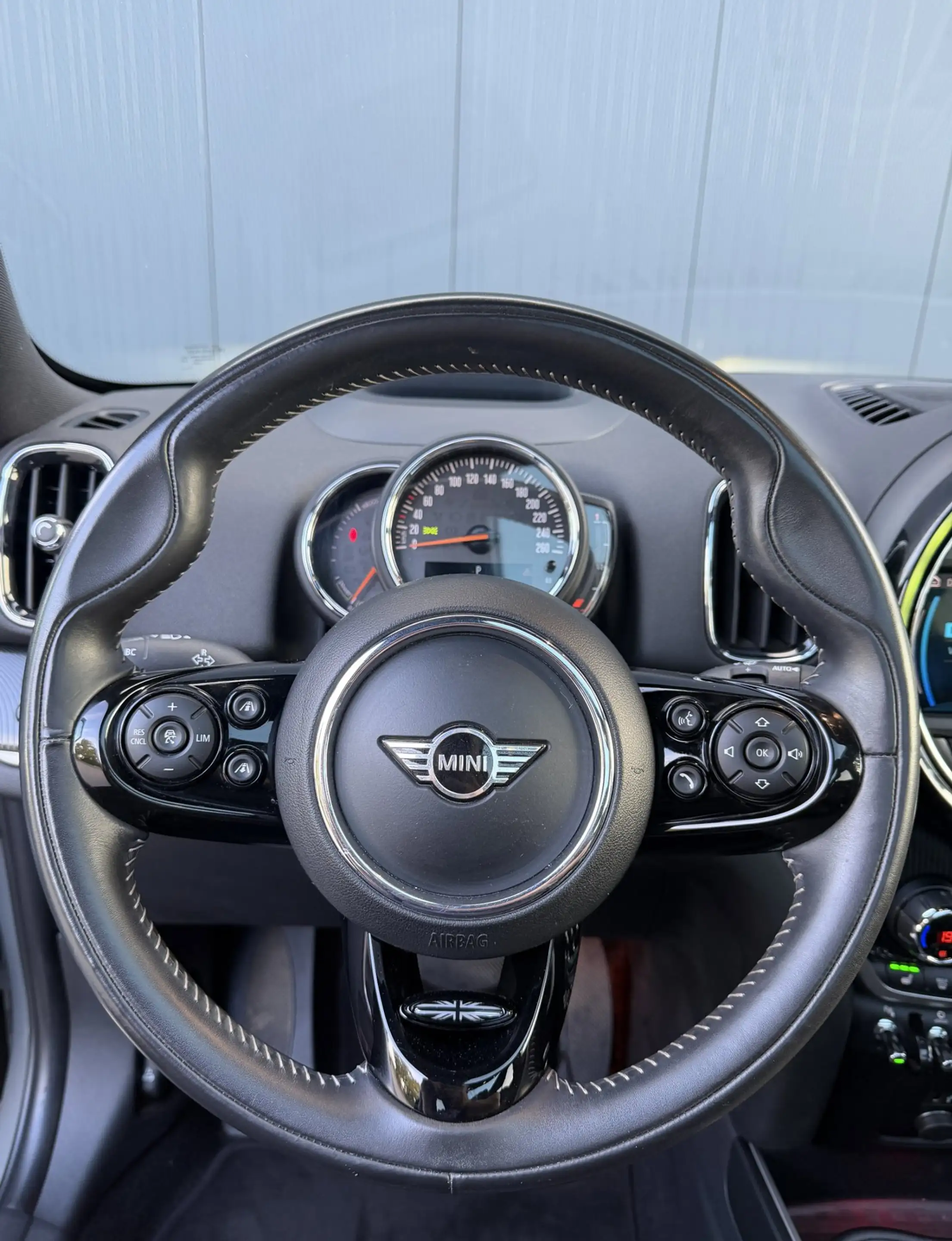 MINI Cooper SE Countryman 1.5 ALL4 224PK Pano | HK | HUD | Leder — photo 11