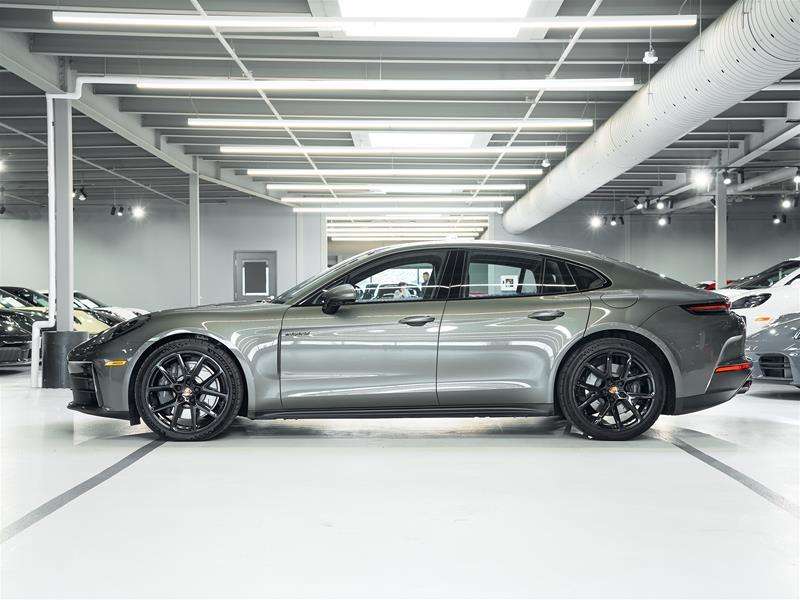 2025 Porsche Panamera 4 e-Hybrid AWD — снимка 1