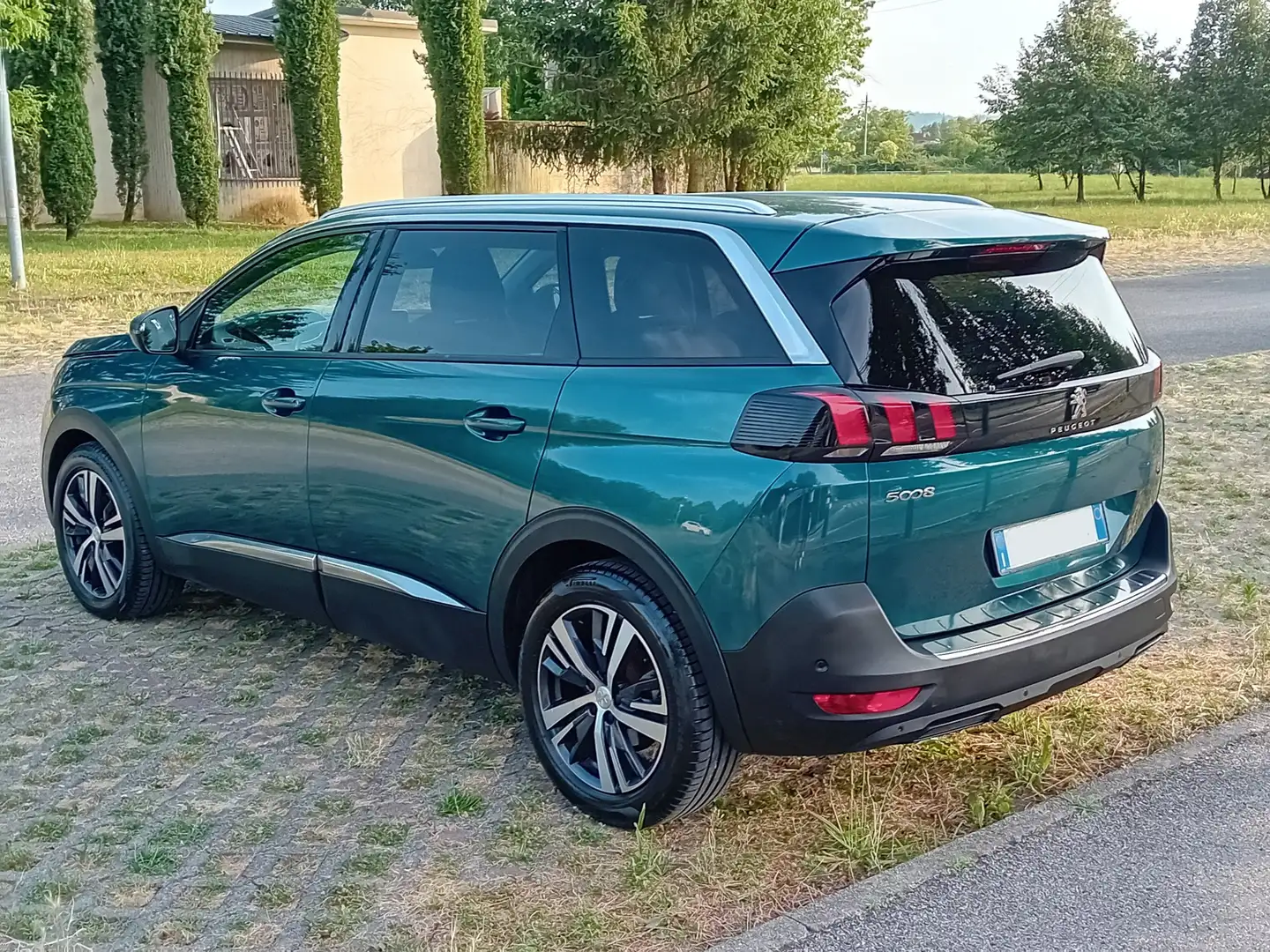 Peugeot 5008 7 posti 1.5 bluehdi Allure s&s 130cv eat8 Blu/Azzurro - 2