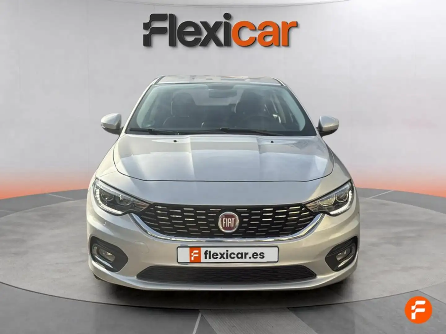 Fiat Tipo Sedán 1.4 Lounge Amarillo - 2