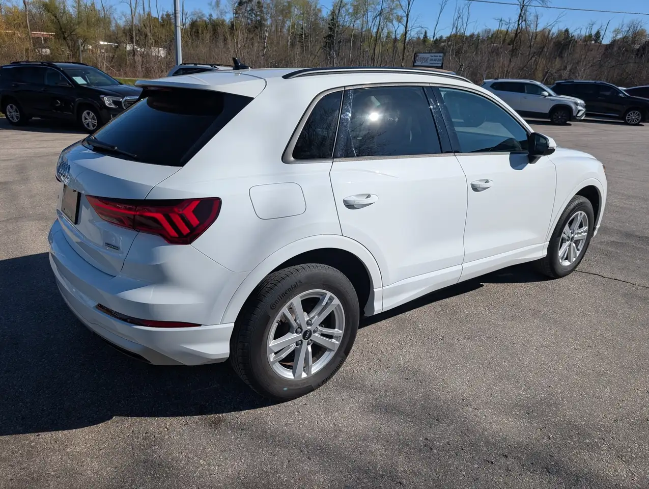 Audi Q3 снимка Audi Q3