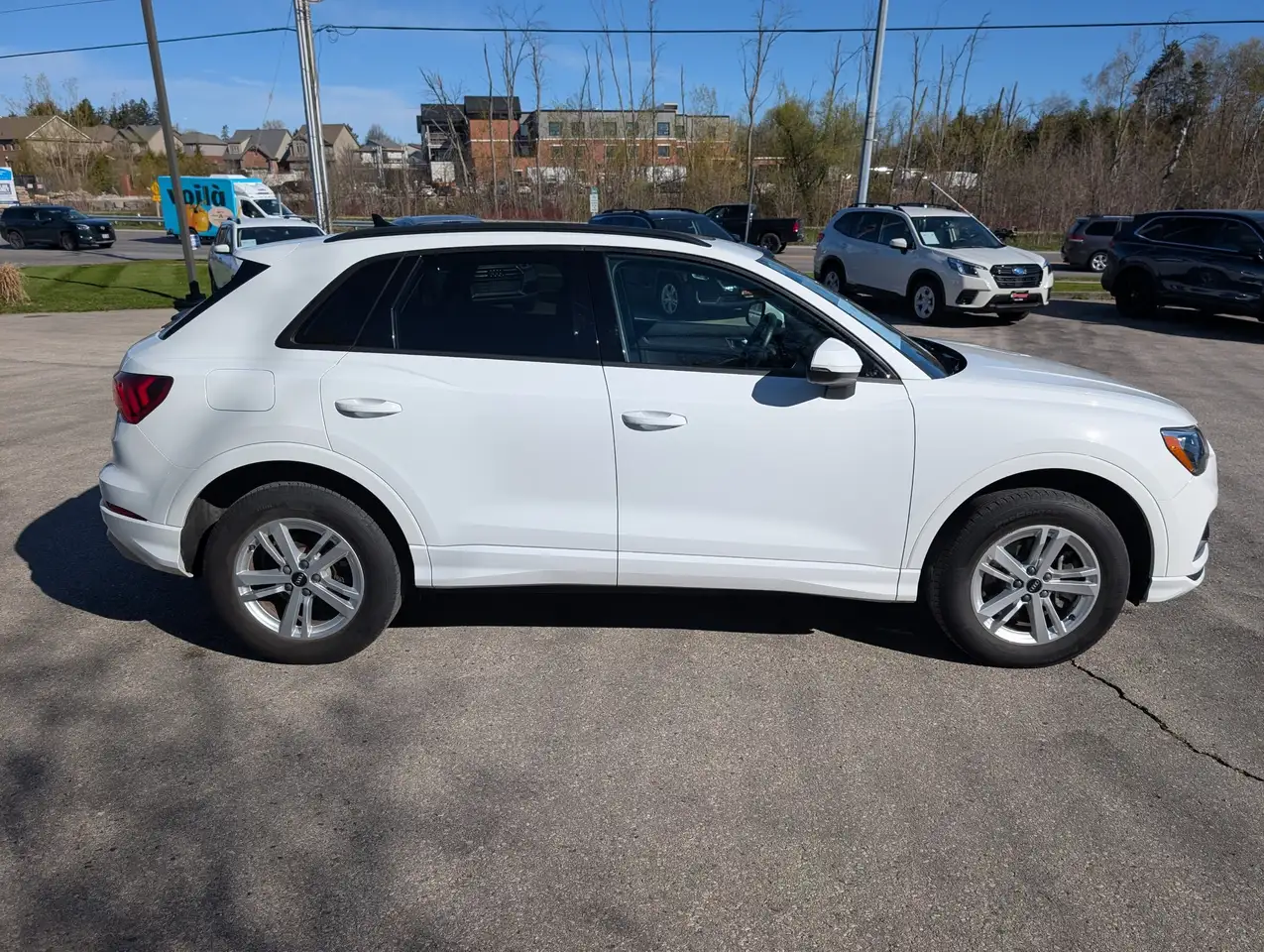 Audi Q3 снимка Audi Q3