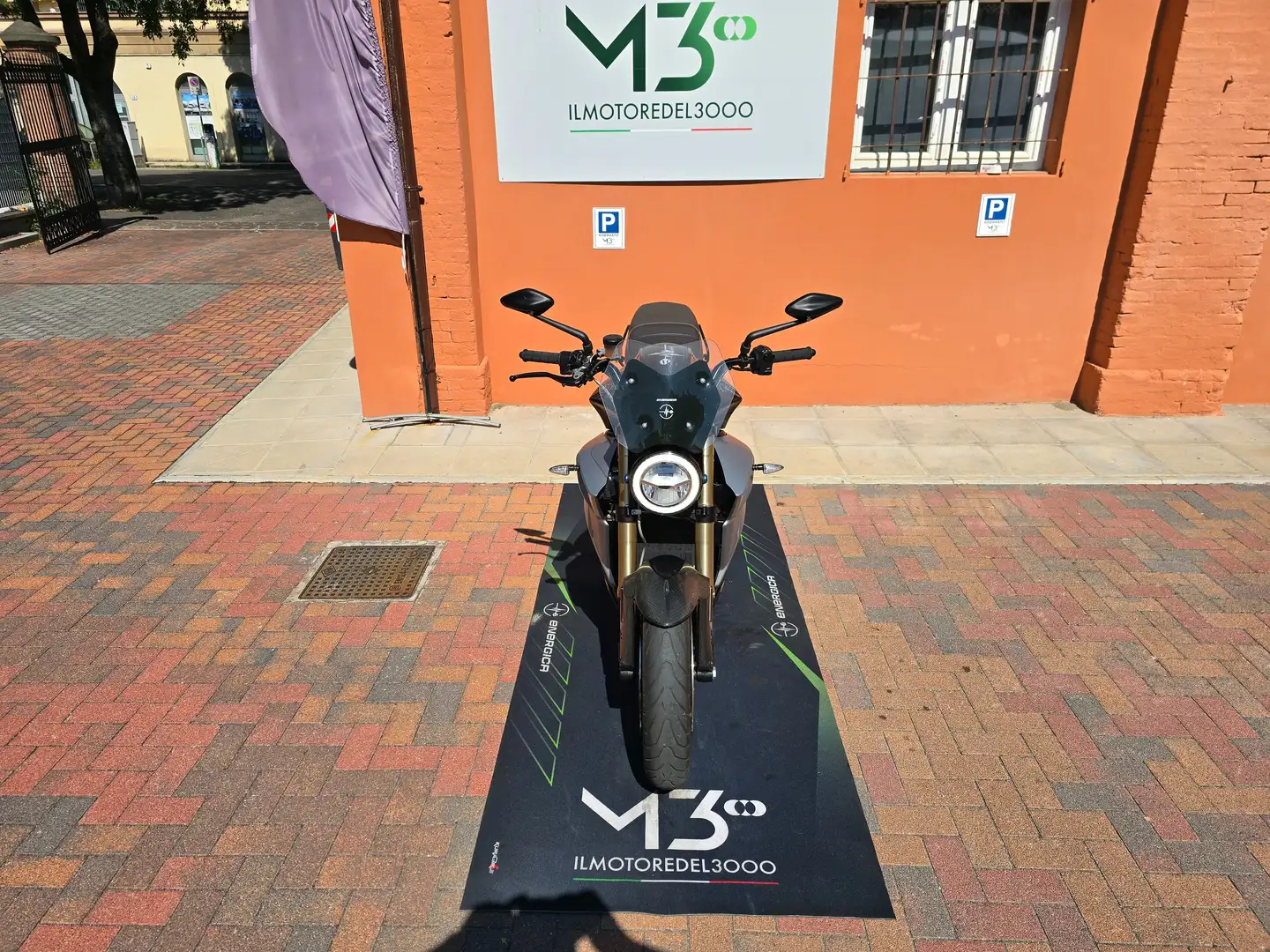 Energica EsseEsse9 + Schwarz - 1