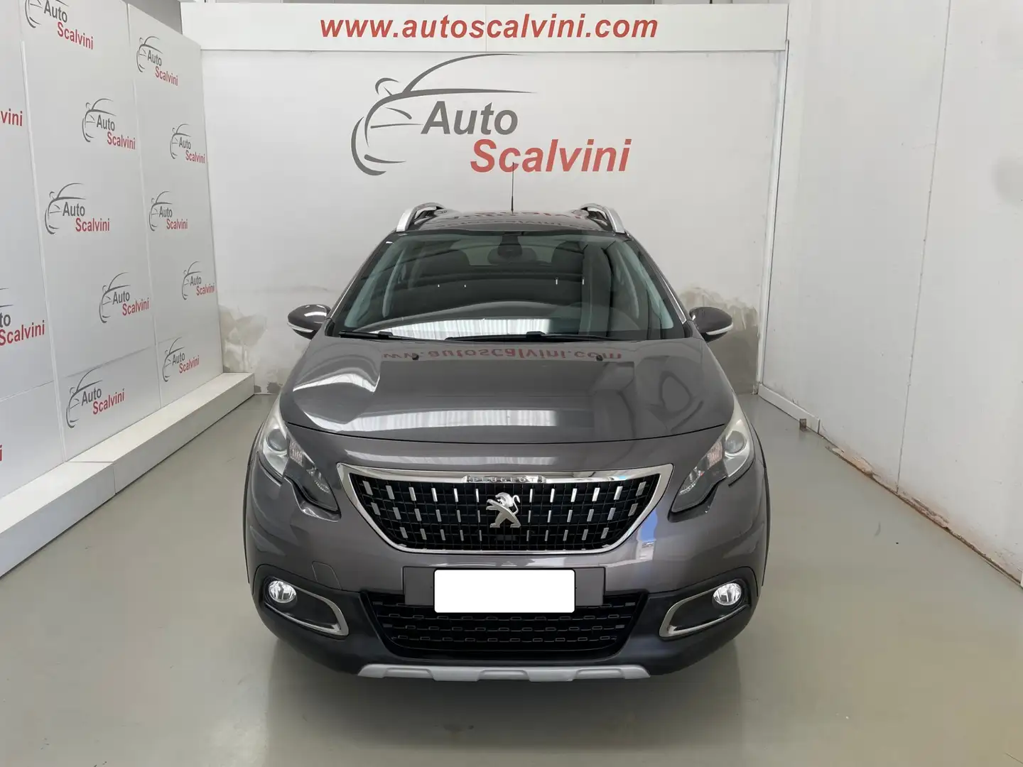 Peugeot 2008 1.5 BlueHDi 100 CV Allure Gris - 2
