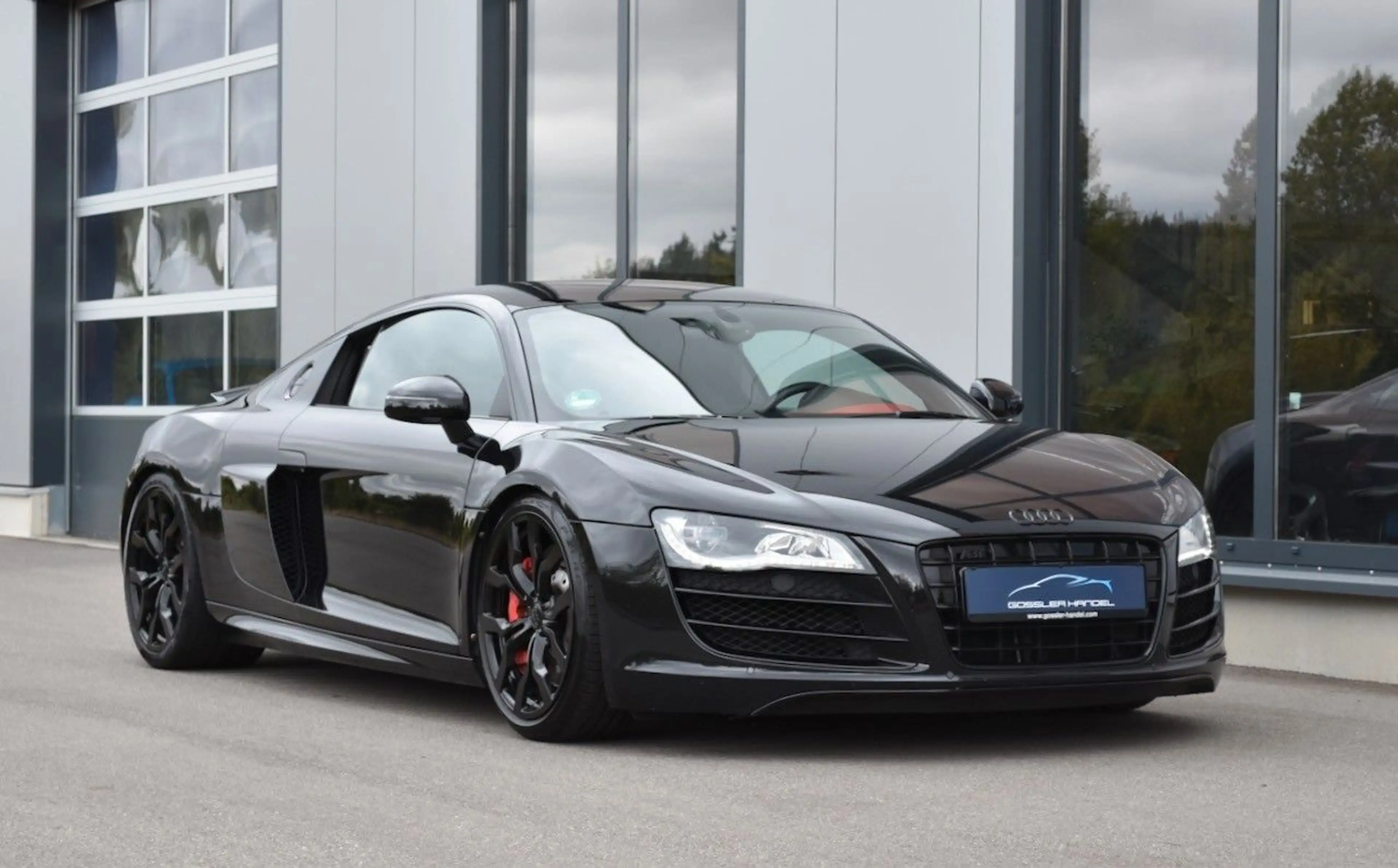 Audi R8 COUPE 5.2 FSI QUATTRO ABT B&O EXCLUSIVE — photo 3