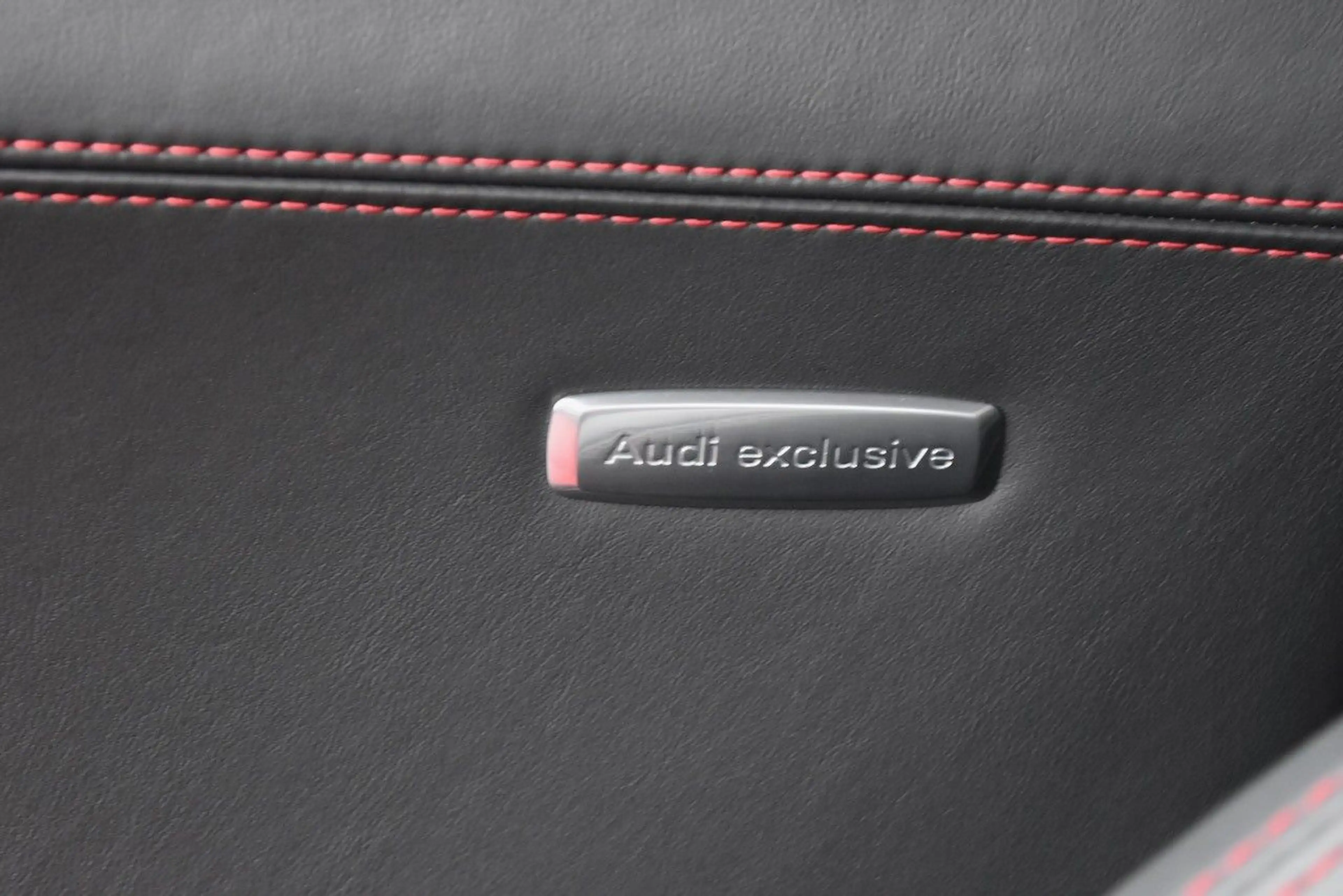 Audi R8 COUPE 5.2 FSI QUATTRO ABT B&O EXCLUSIVE — photo 19