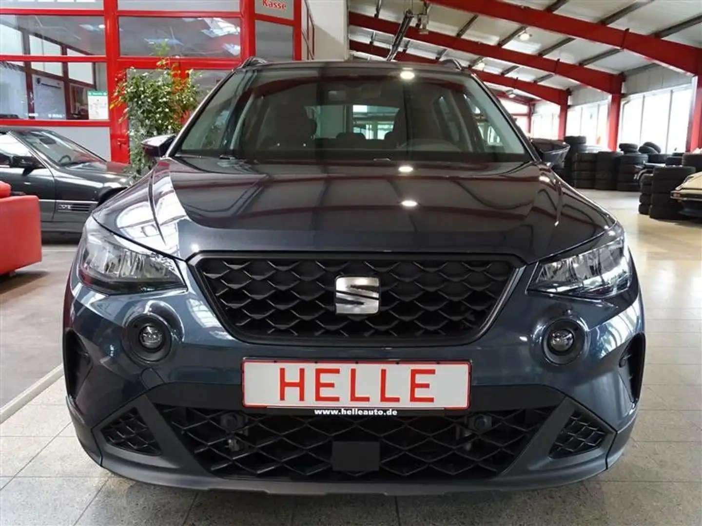SEAT Arona 1.0 TSI Style*LED+KAMERA+DAB+APC Grijs - 2
