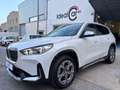 BMW X1 sDrive 18dA xLine Wit - thumbnail 1