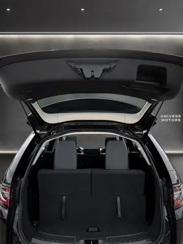 Land Rover Discovery Sport view 15