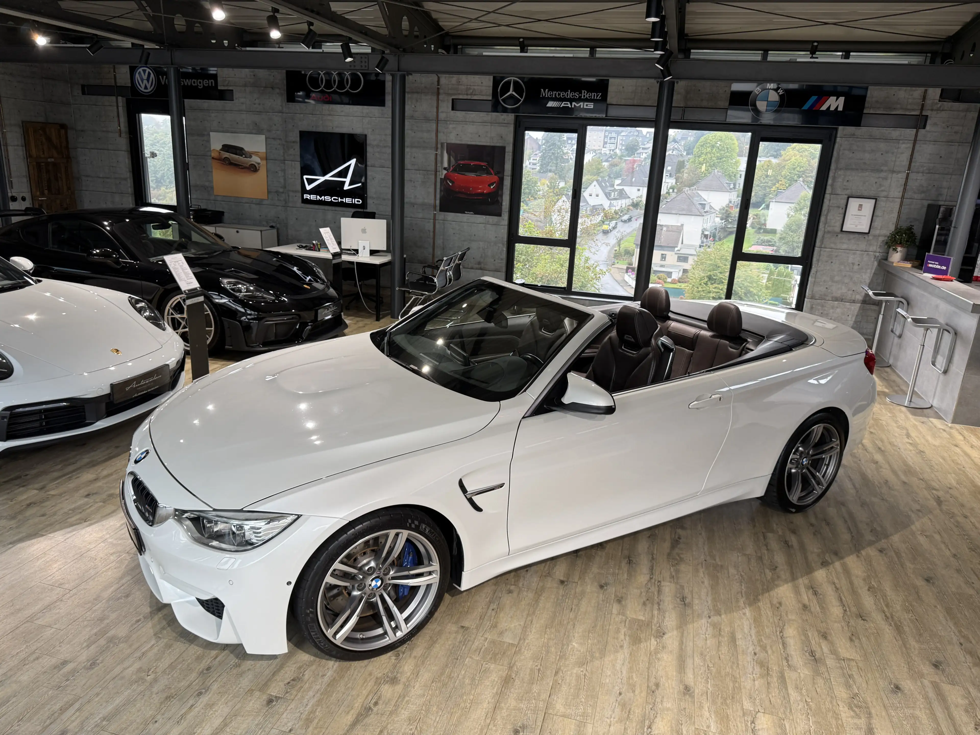 BMW M4 DKG Cabrio*DEUTSCH*H&K*KAMERA*HUD*MEMORY*LED — photo 3