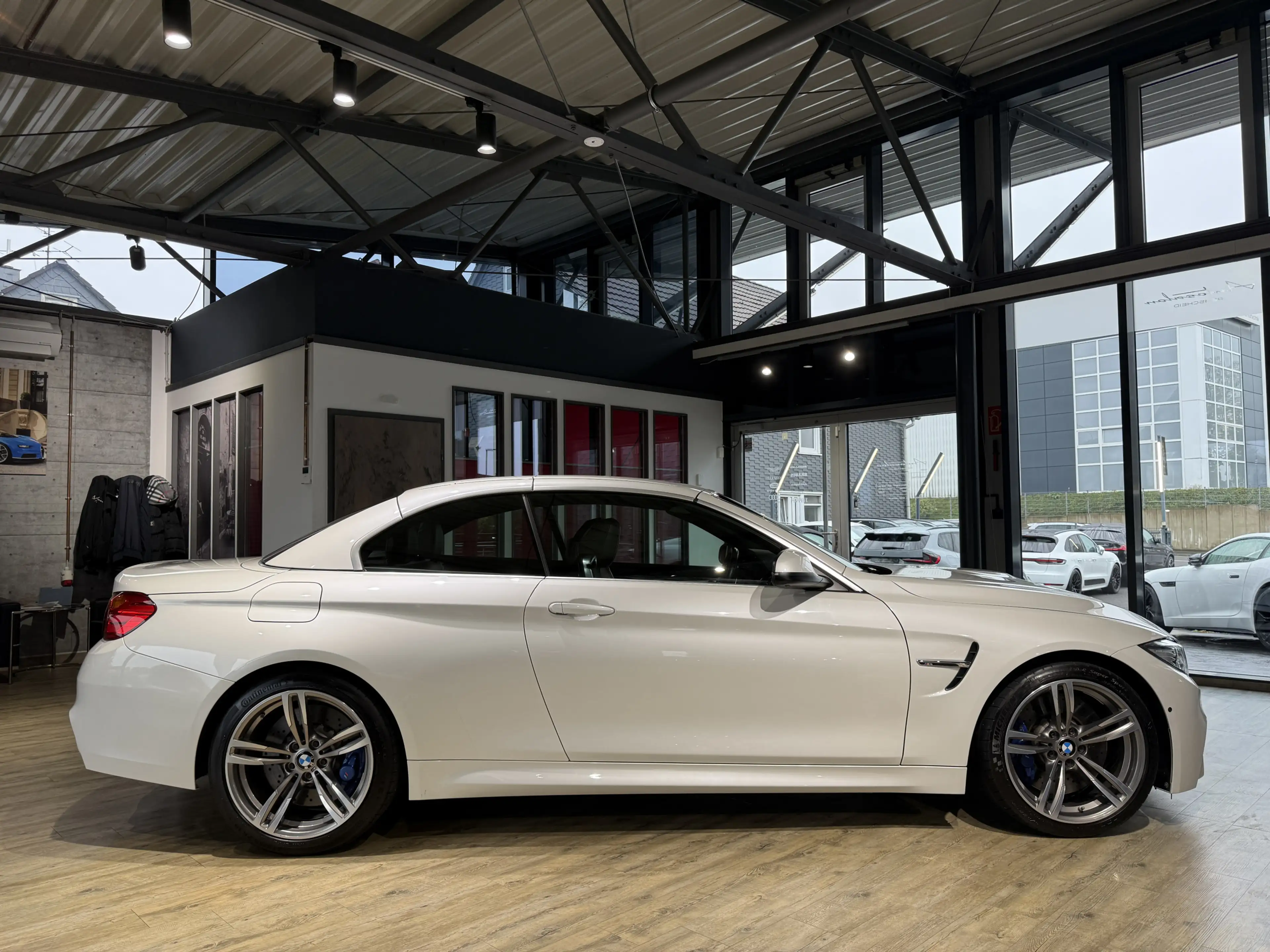 BMW M4 DKG Cabrio*DEUTSCH*H&K*KAMERA*HUD*MEMORY*LED — photo 14