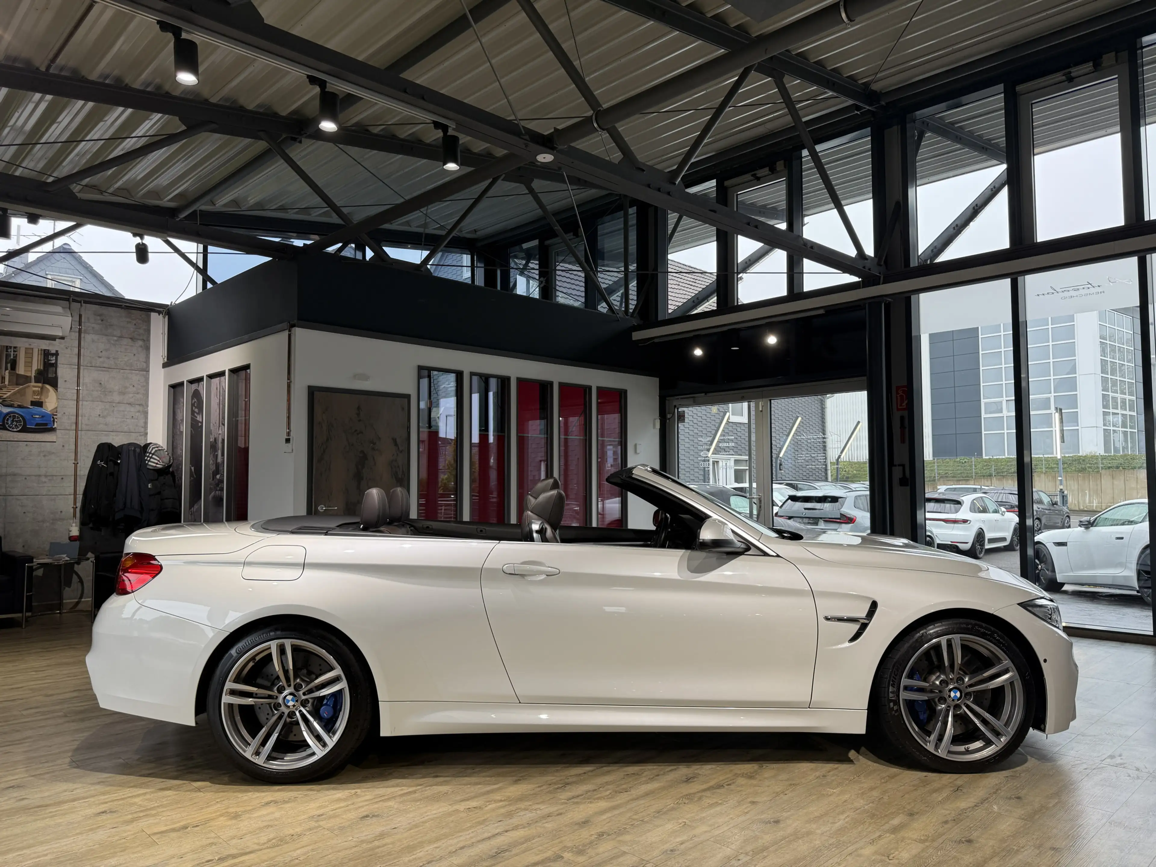 BMW M4 DKG Cabrio*DEUTSCH*H&K*KAMERA*HUD*MEMORY*LED — photo 13