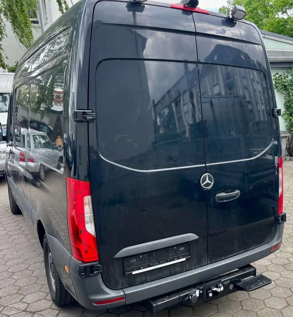 Mercedes-Benz Sprinter 314 mit Unterflur-Generator 20KW Schwarz - 2